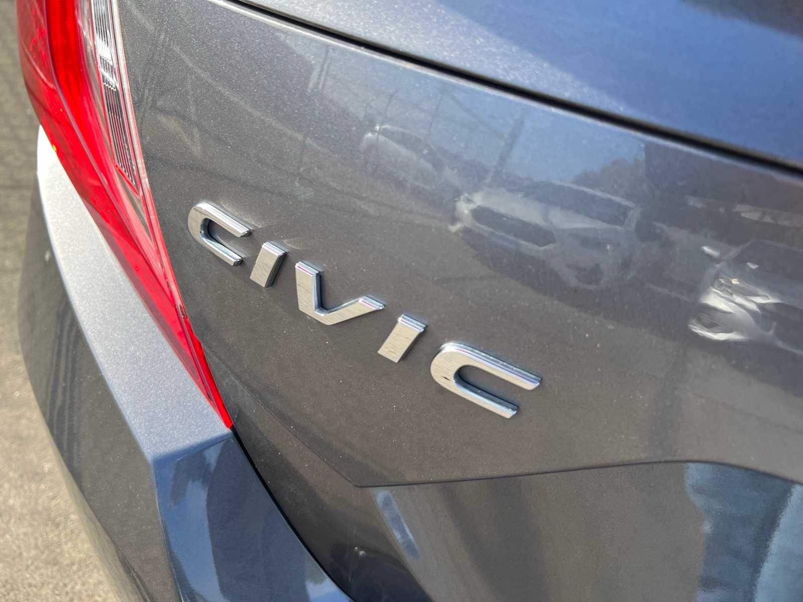 Thumbnail: 2016 Honda Civic - 5