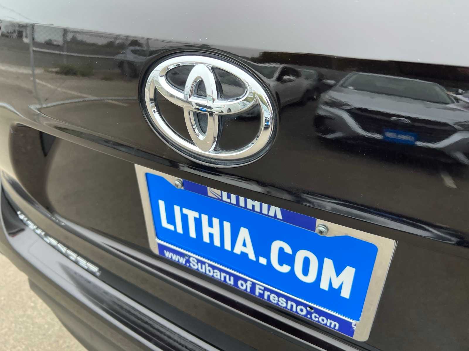 Thumbnail: 2021 Toyota Highlander - 6