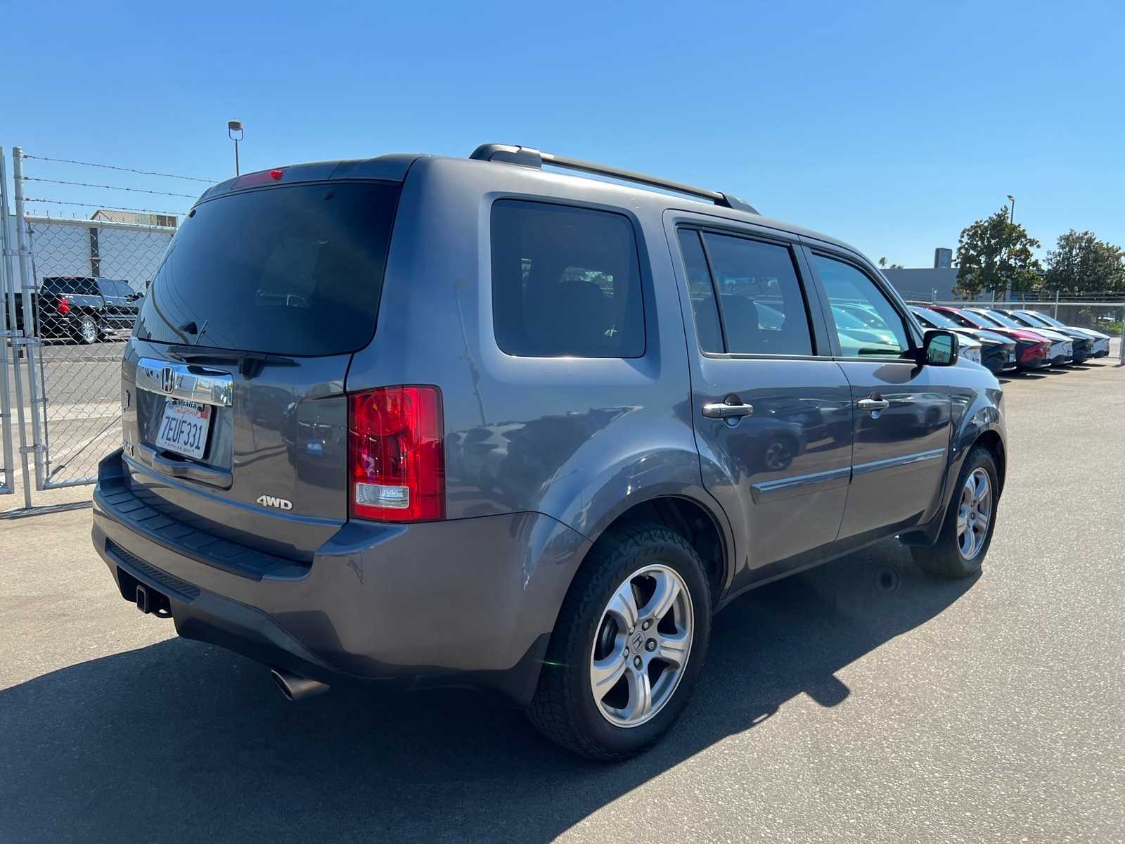 Thumbnail: 2014 Honda Pilot - 9