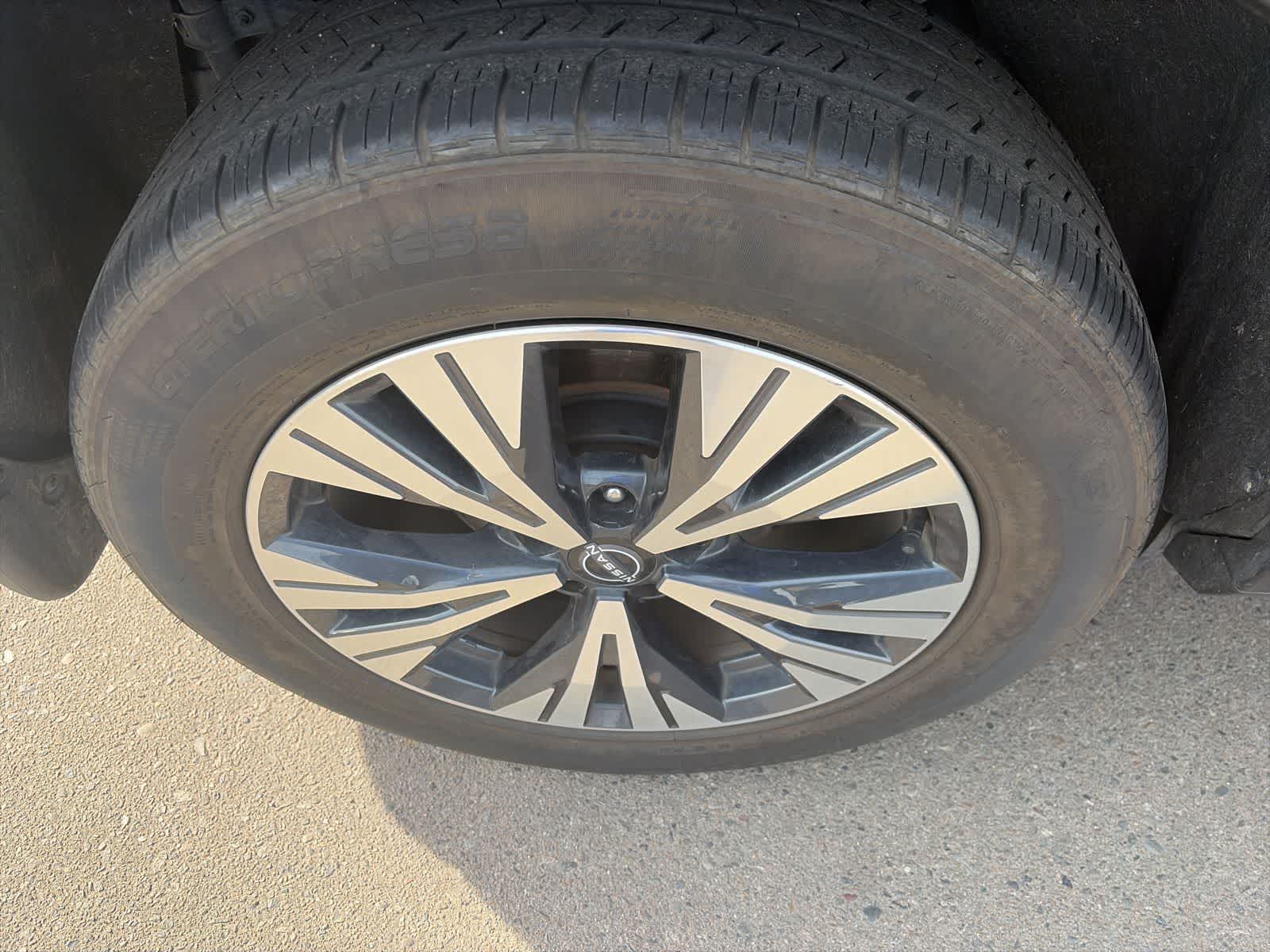 Thumbnail: 2023 Nissan Rogue - 11