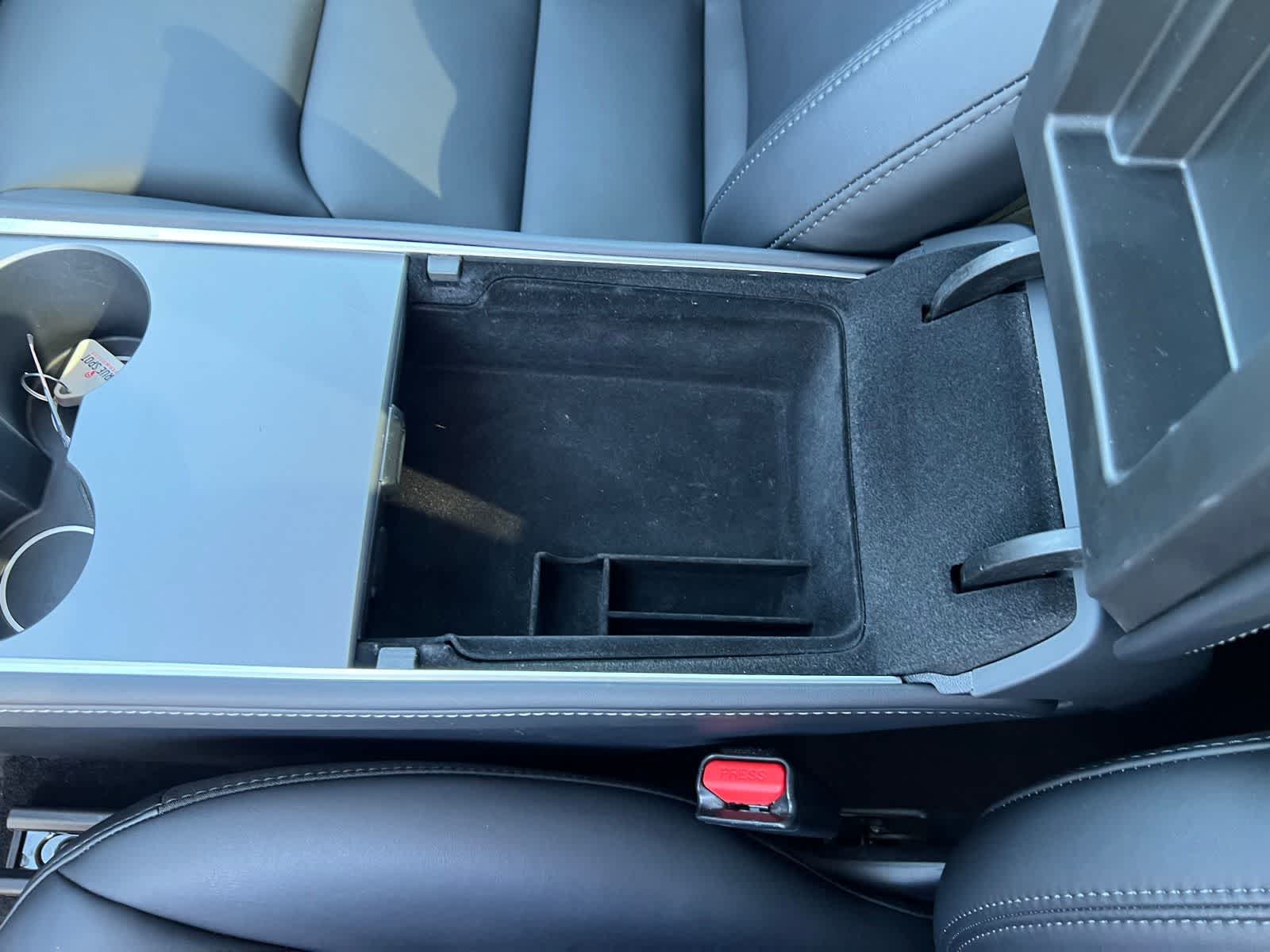 Thumbnail: 2025 Tesla Model Y - 40