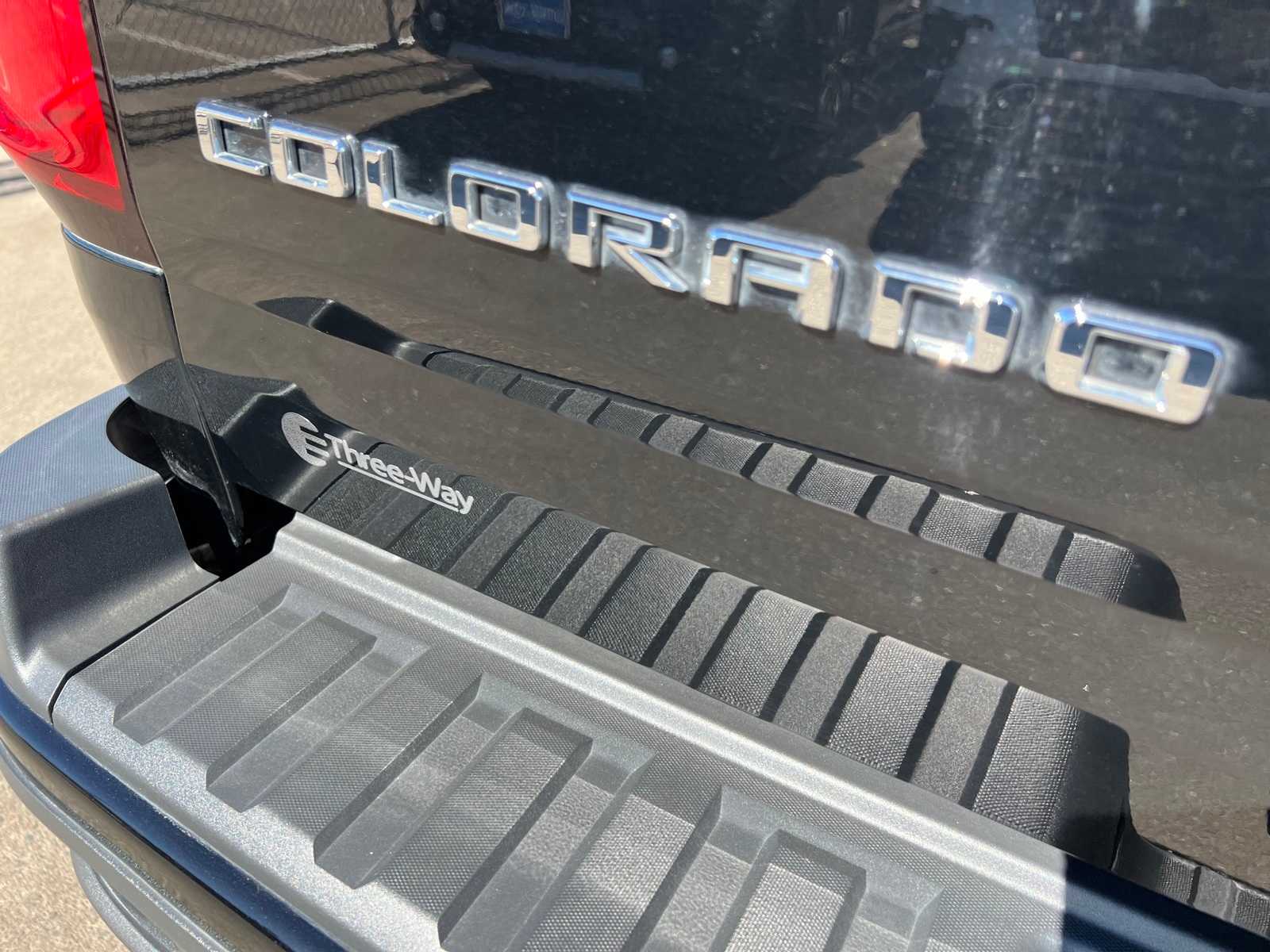 Thumbnail: 2021 Chevrolet Colorado - 5