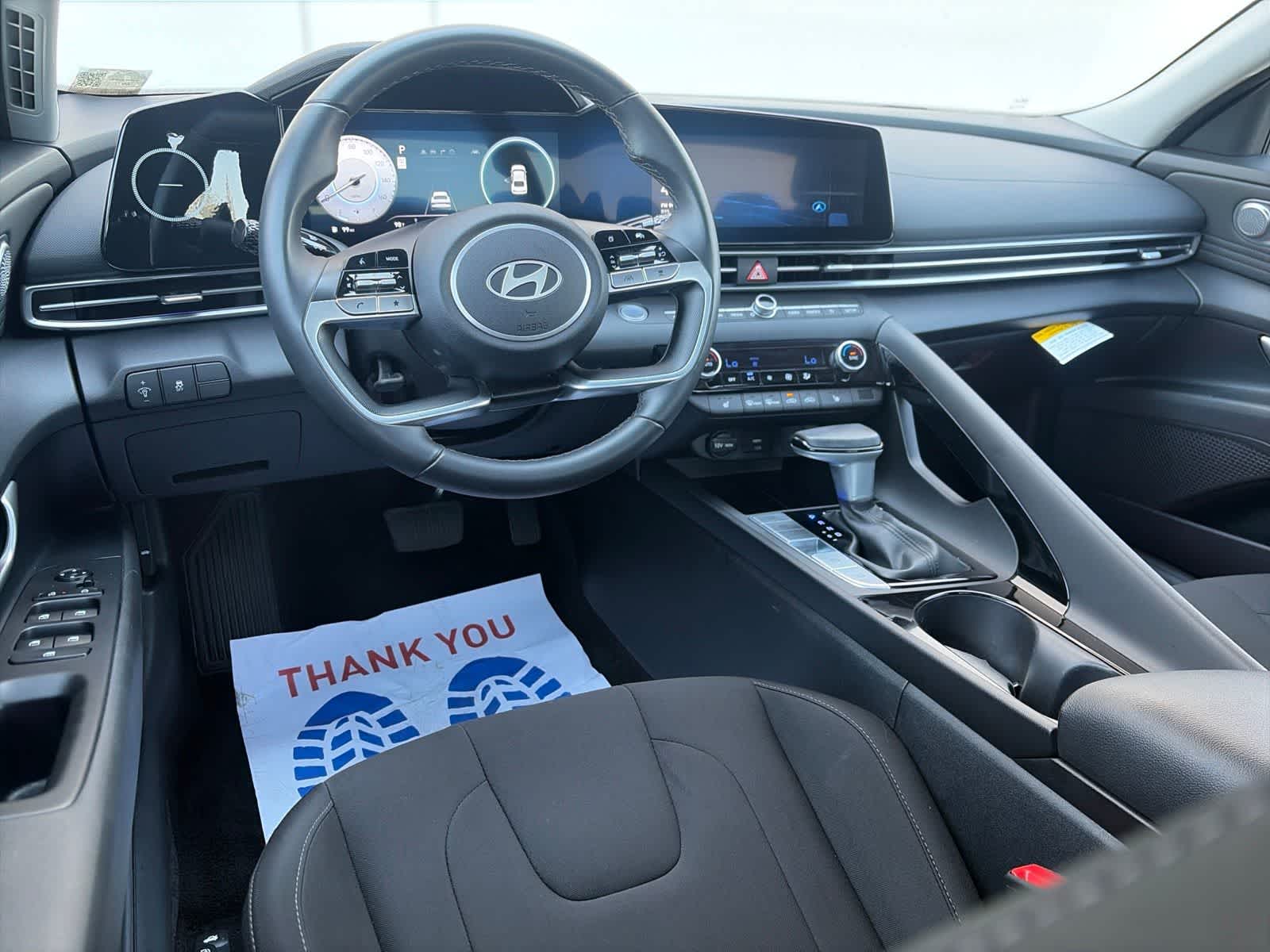 Thumbnail: 2025 Hyundai Elantra - 22