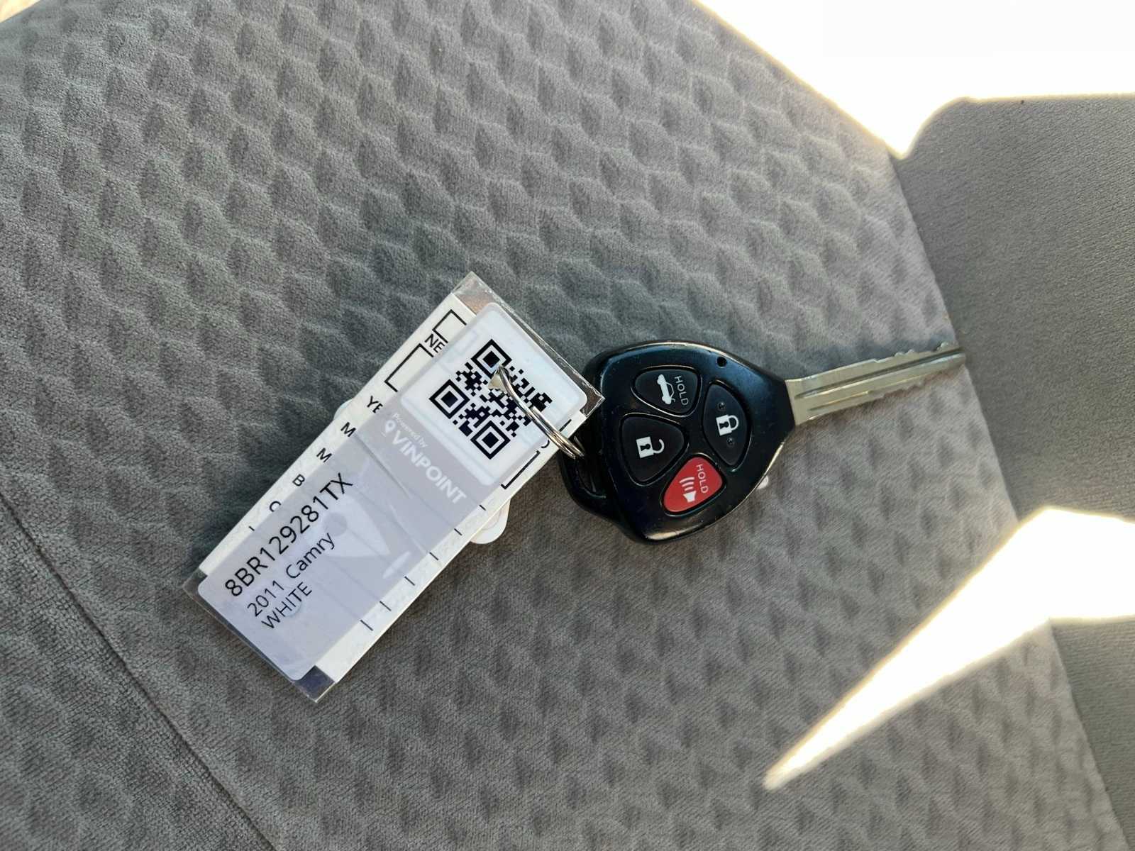 Thumbnail: 2011 Toyota Camry - 36