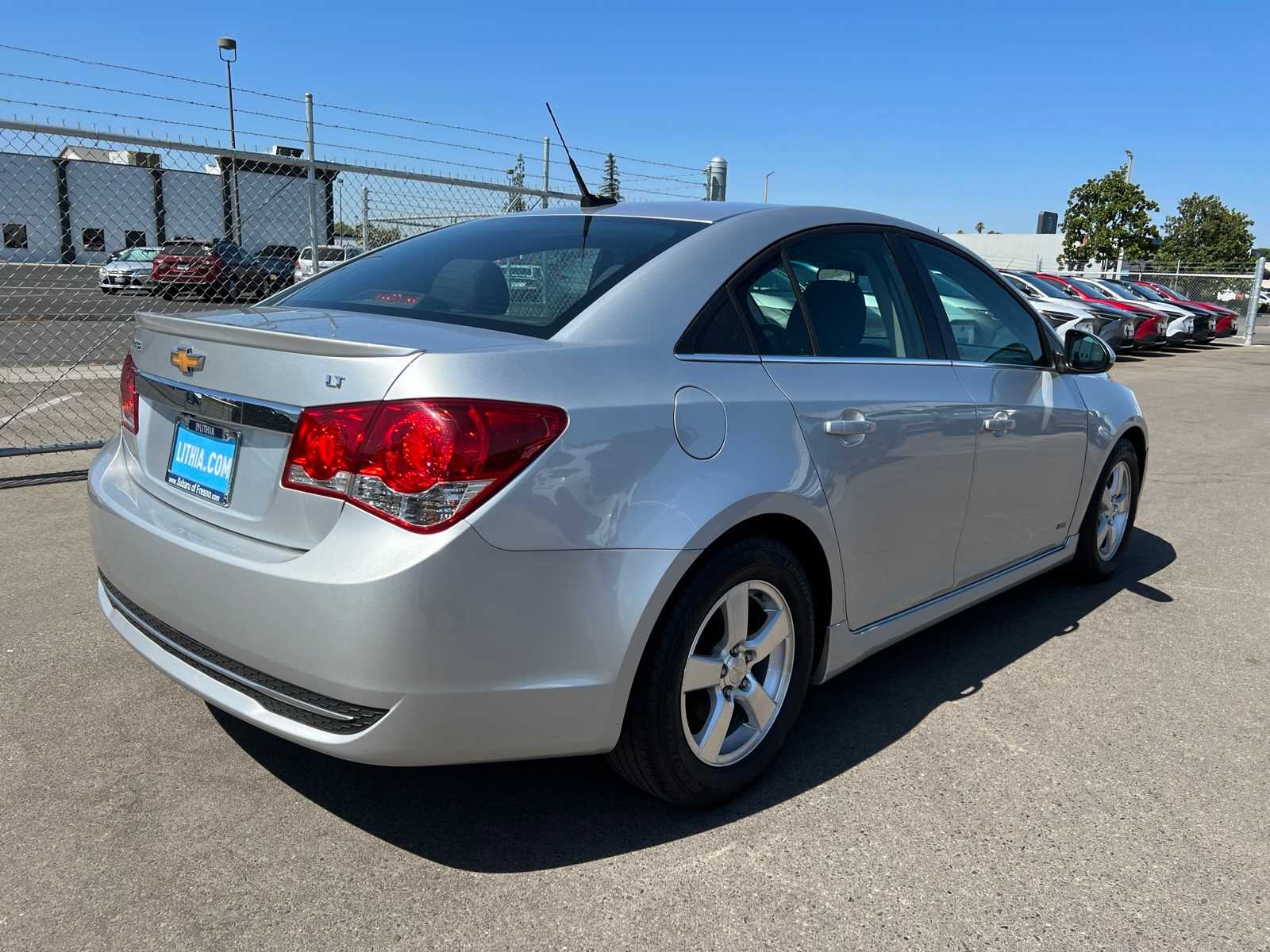 Thumbnail: 2014 Chevrolet Cruze - 9