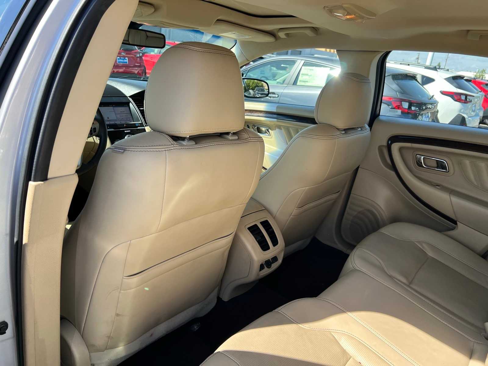 Thumbnail: 2019 Ford Taurus - 18