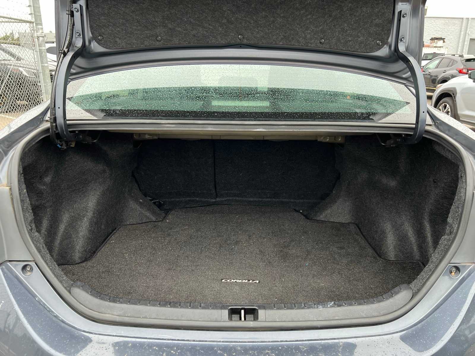 Thumbnail: 2015 Toyota Corolla - 8