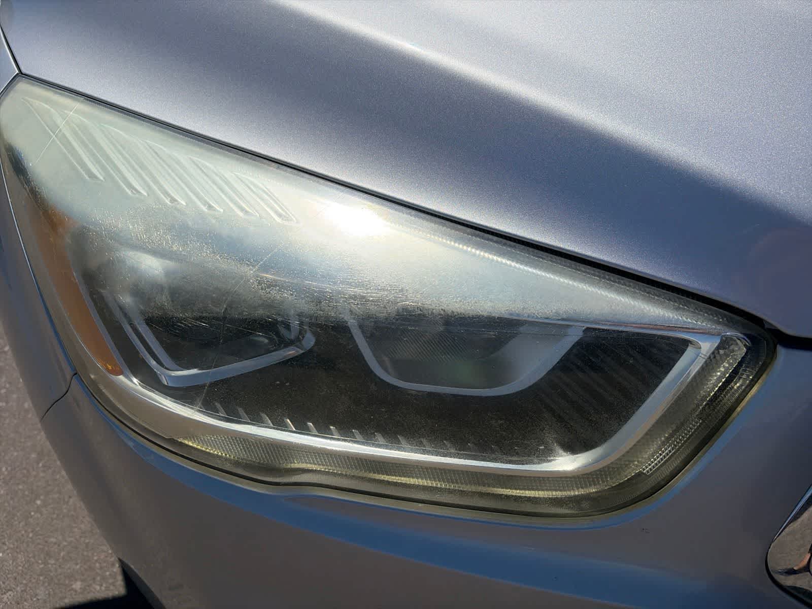 Thumbnail: 2017 Ford Escape - 3