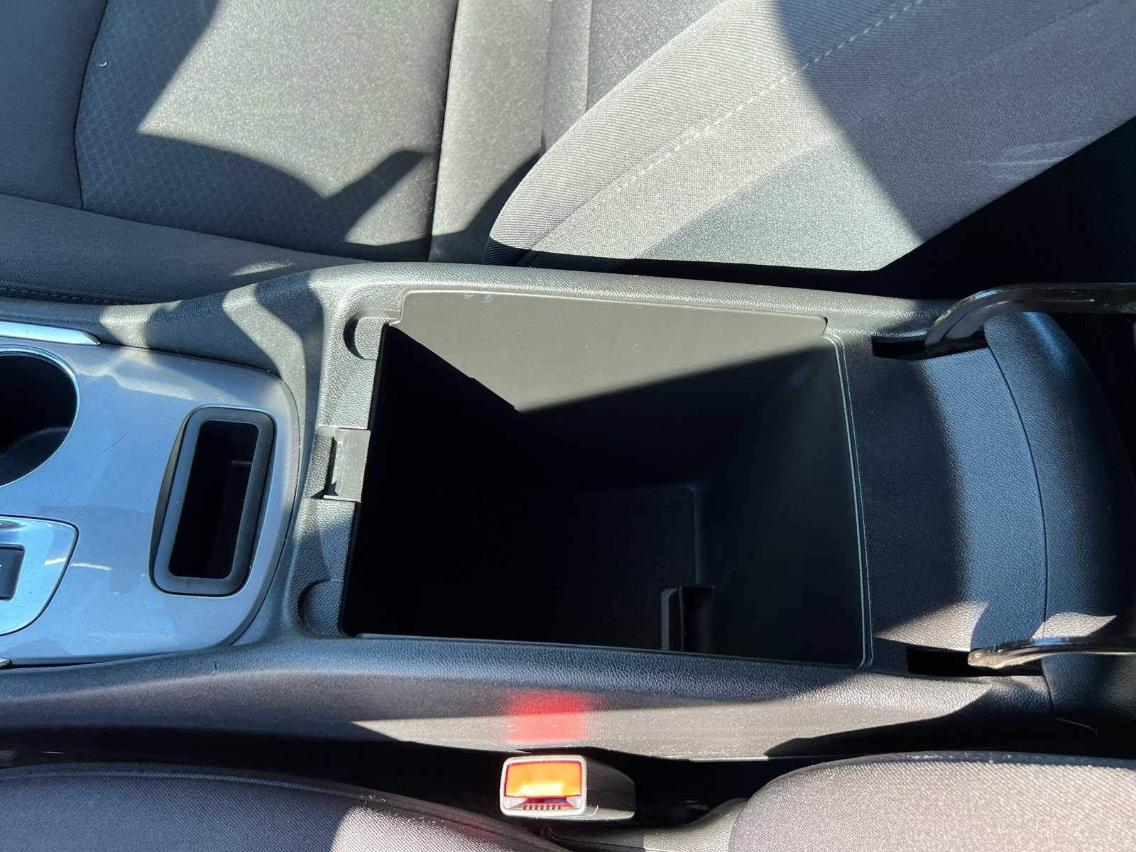 Thumbnail: 2023 Chevrolet Malibu - 41