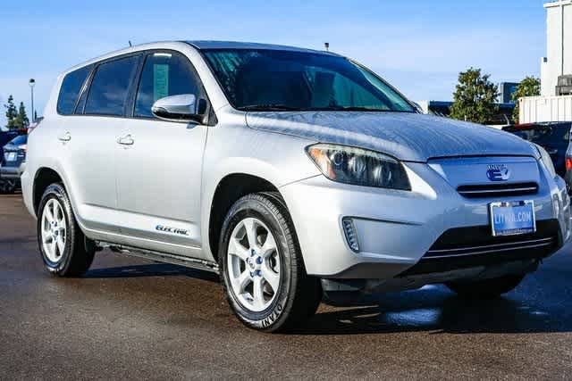 2012 Toyota RAV4 EV 3