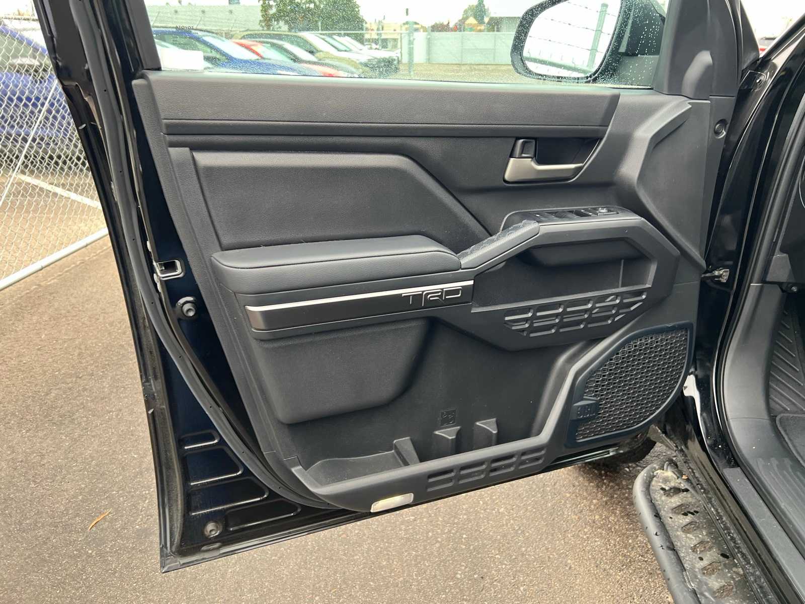 Thumbnail: 2024 Toyota Tacoma - 16