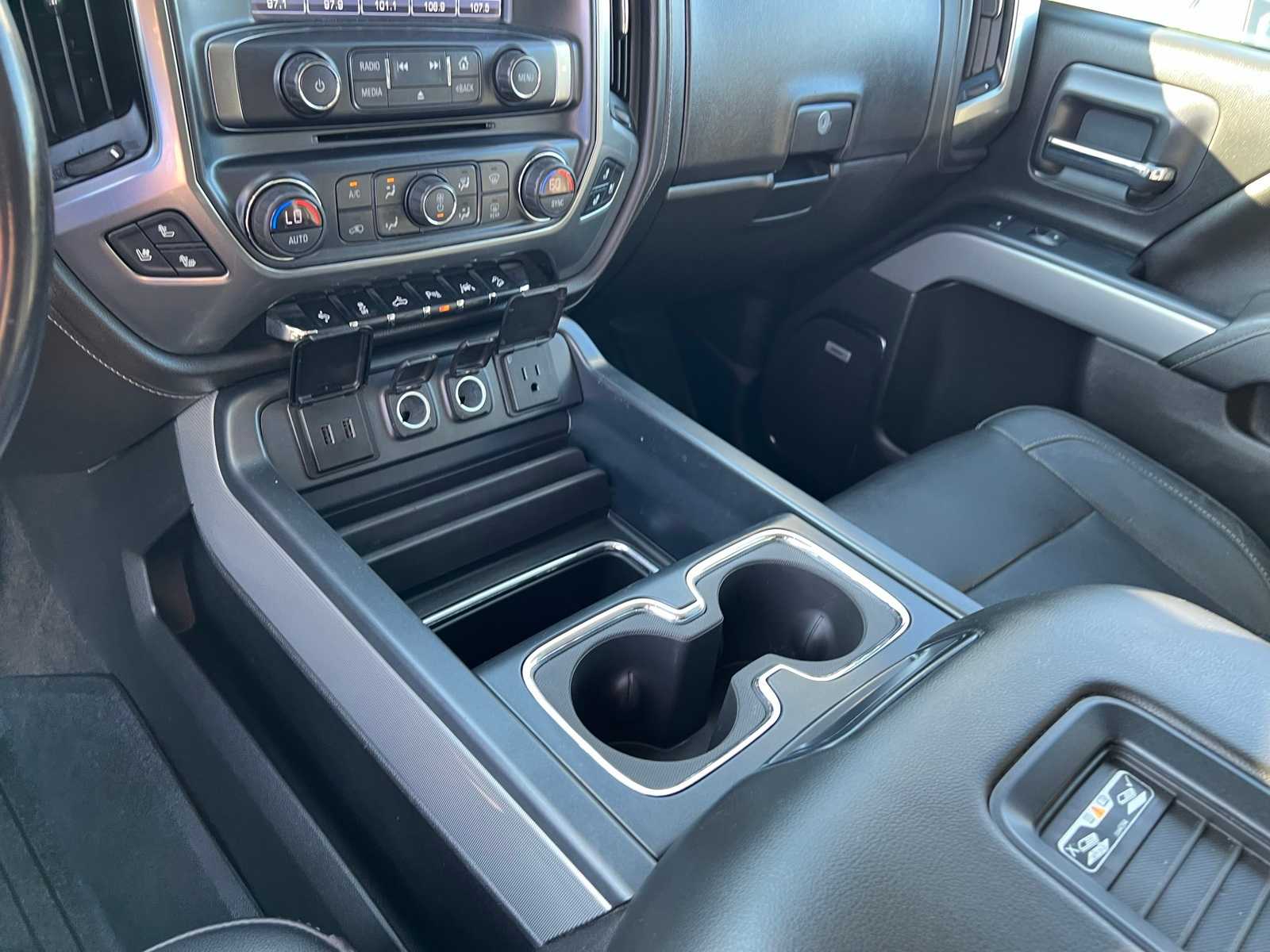 Thumbnail: 2018 Chevrolet Silverado 1500 - 41