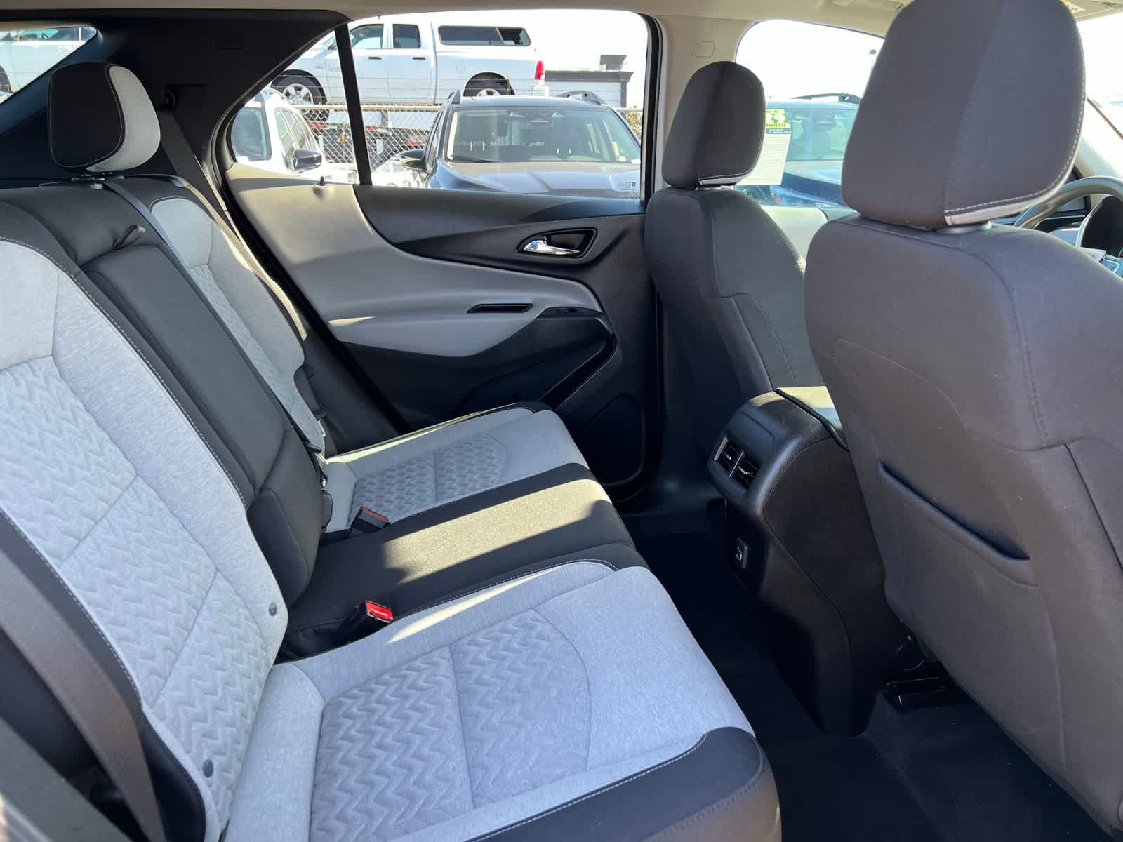 Thumbnail: 2022 Chevrolet Equinox - 23