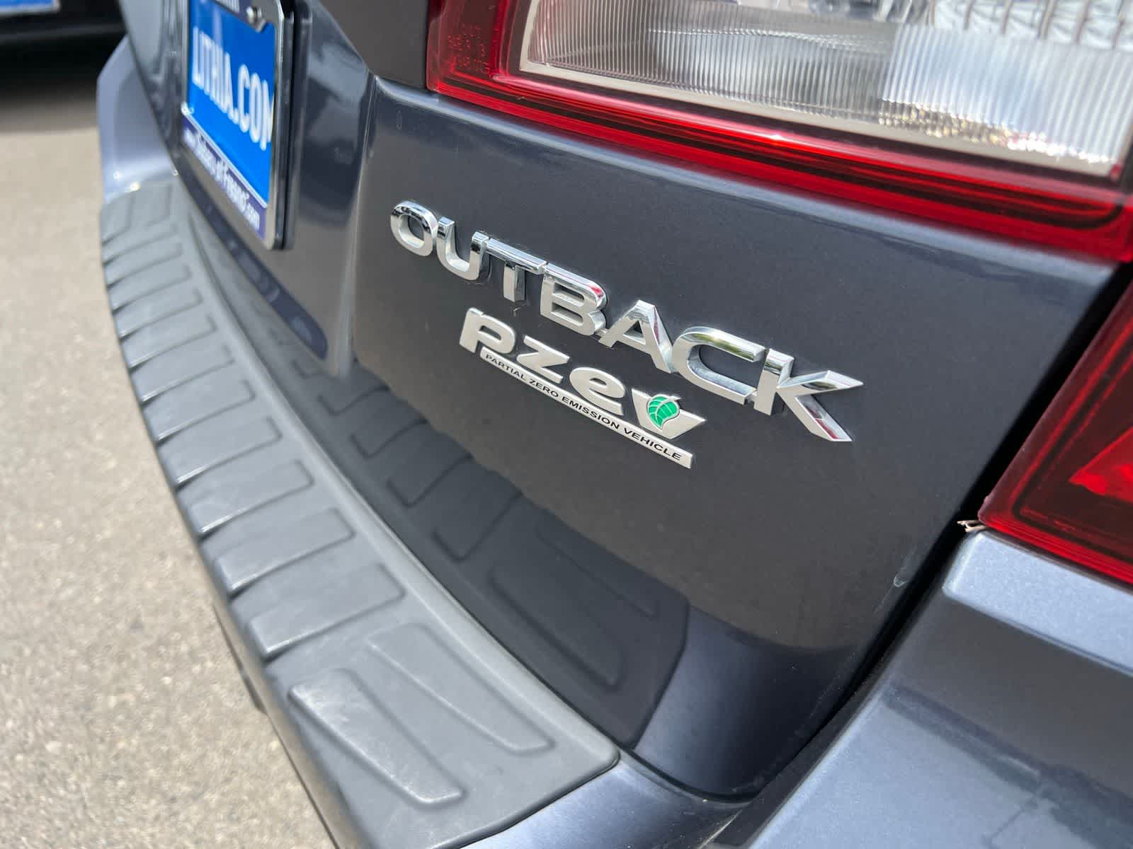 Thumbnail: 2017 Subaru Outback - 7