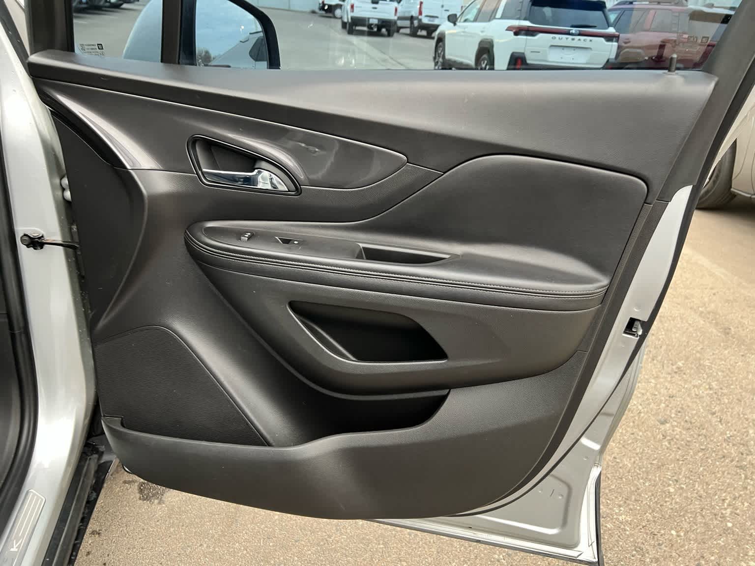 Thumbnail: 2019 Buick Encore - 27