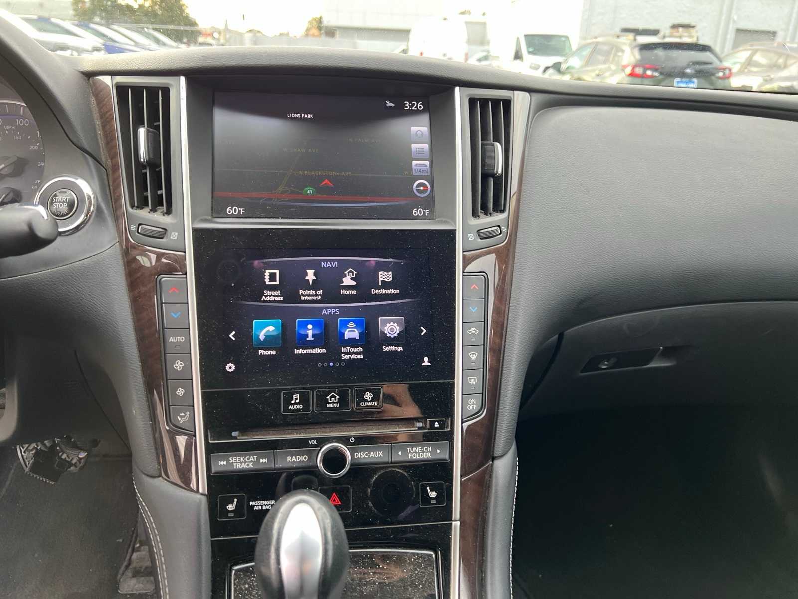 Thumbnail: 2016 INFINITI Q50 - 30