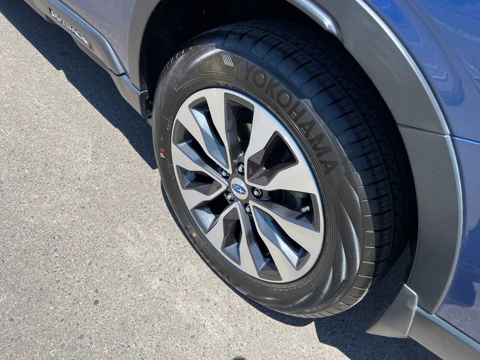 Thumbnail: 2020 Subaru Outback - 17