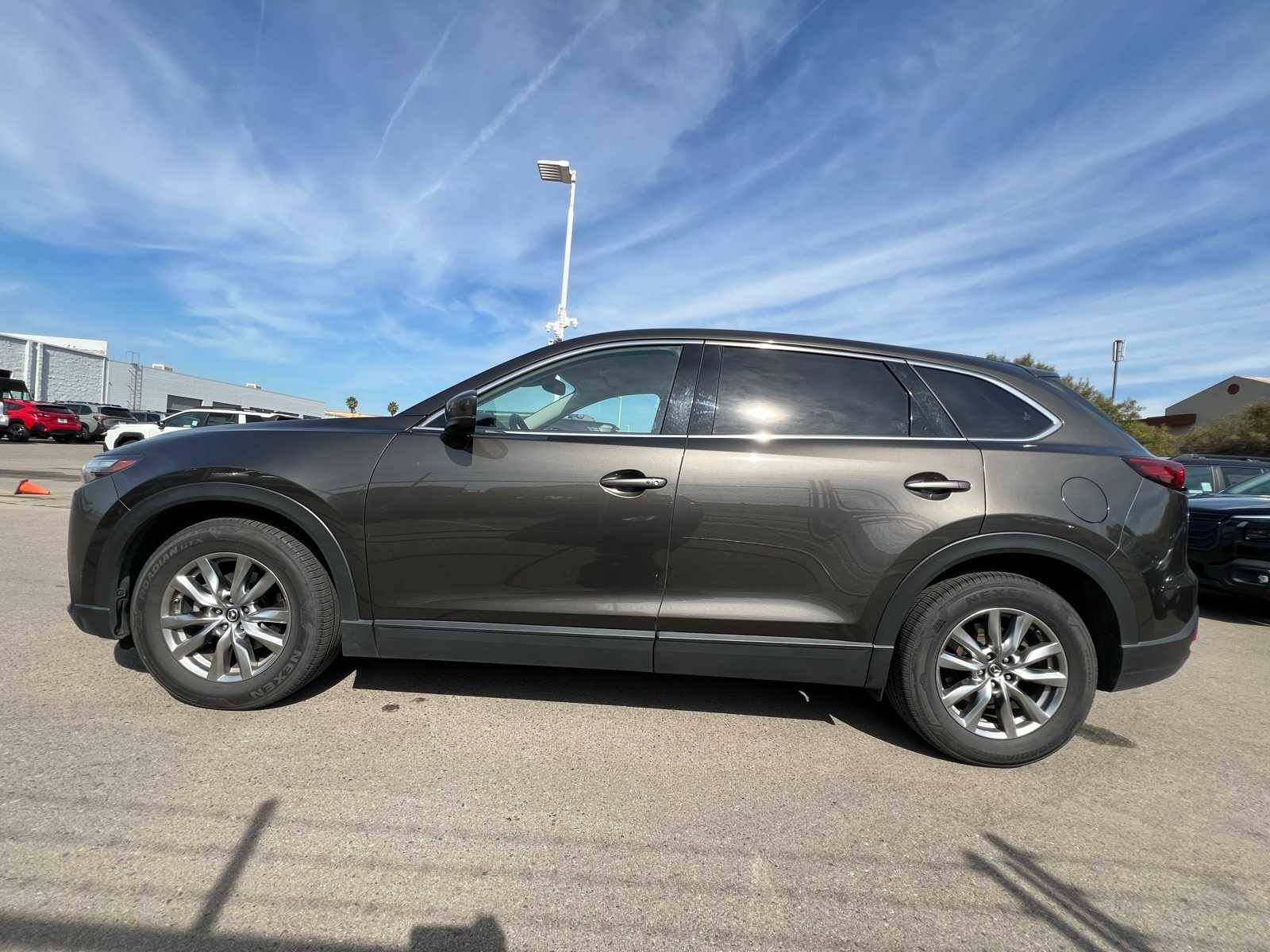 Thumbnail: 2018 Mazda CX-9 - 3