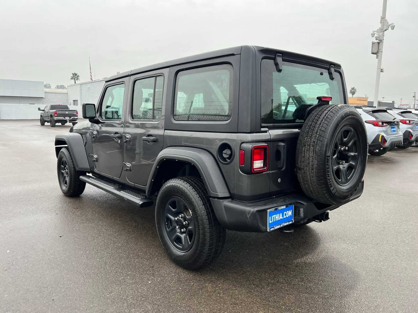 Thumbnail: 2022 Jeep Wrangler - 3