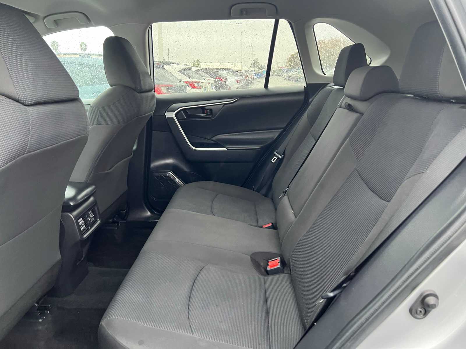 Thumbnail: 2022 Toyota RAV4 - 19