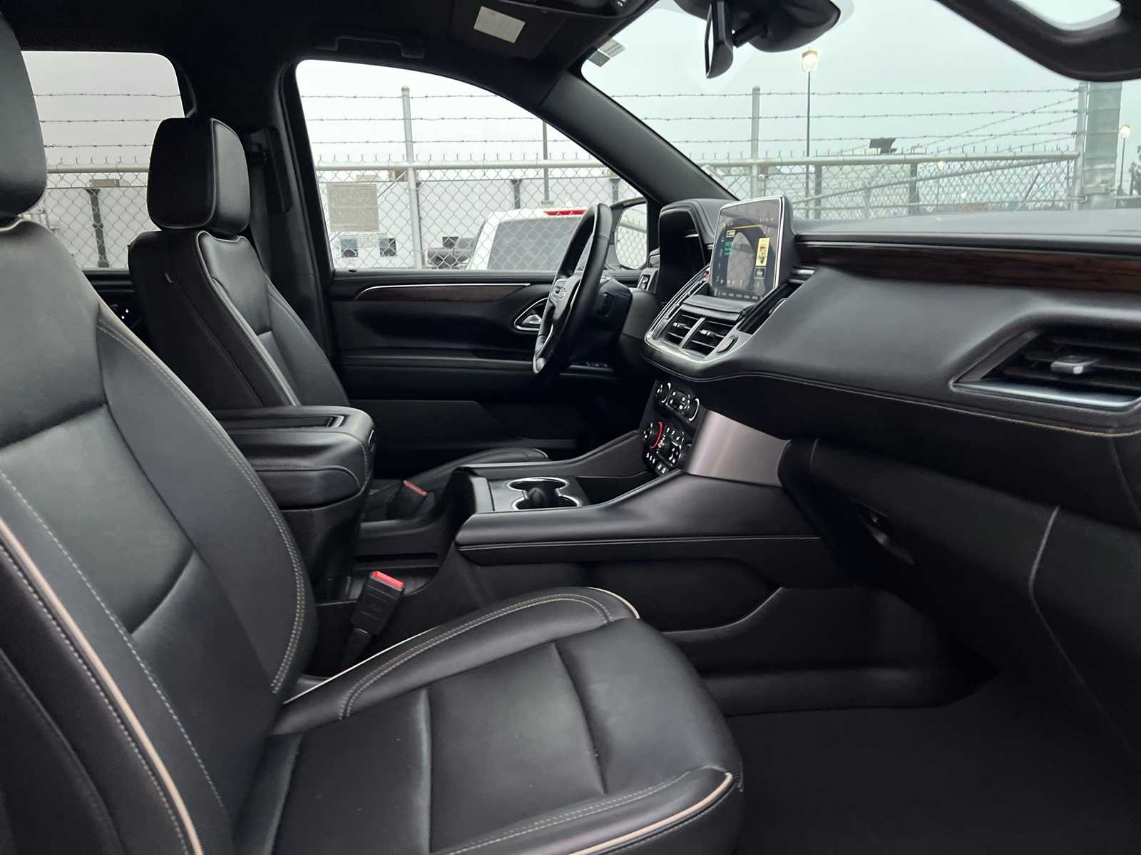 Thumbnail: 2024 Chevrolet Tahoe - 26