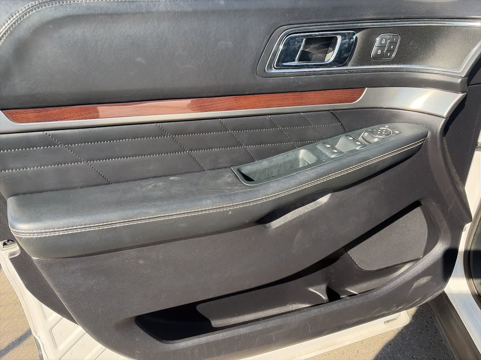 Thumbnail: 2018 Ford Explorer - 26