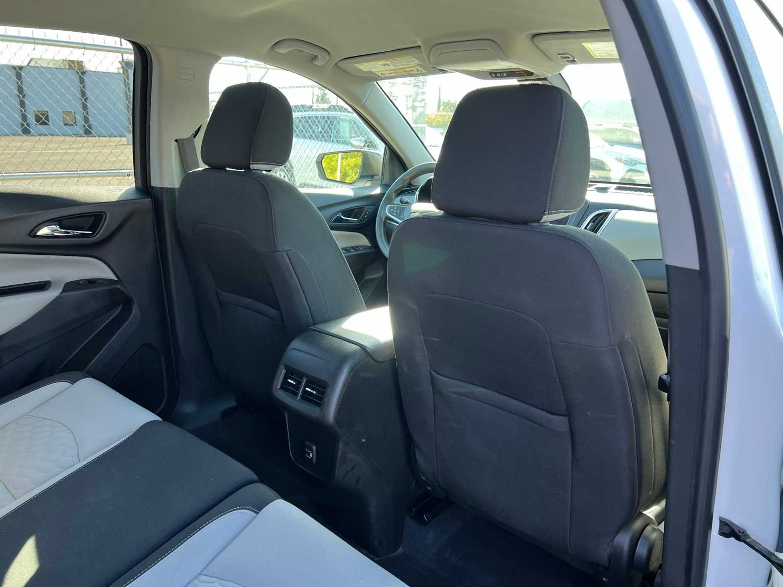Thumbnail: 2020 Chevrolet Equinox - 22