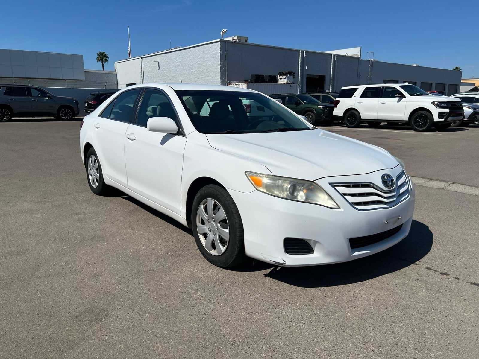 Thumbnail: 2011 Toyota Camry - 10