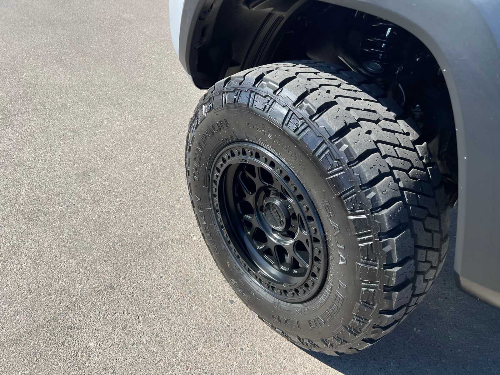 Thumbnail: 2021 Toyota Tacoma - 12