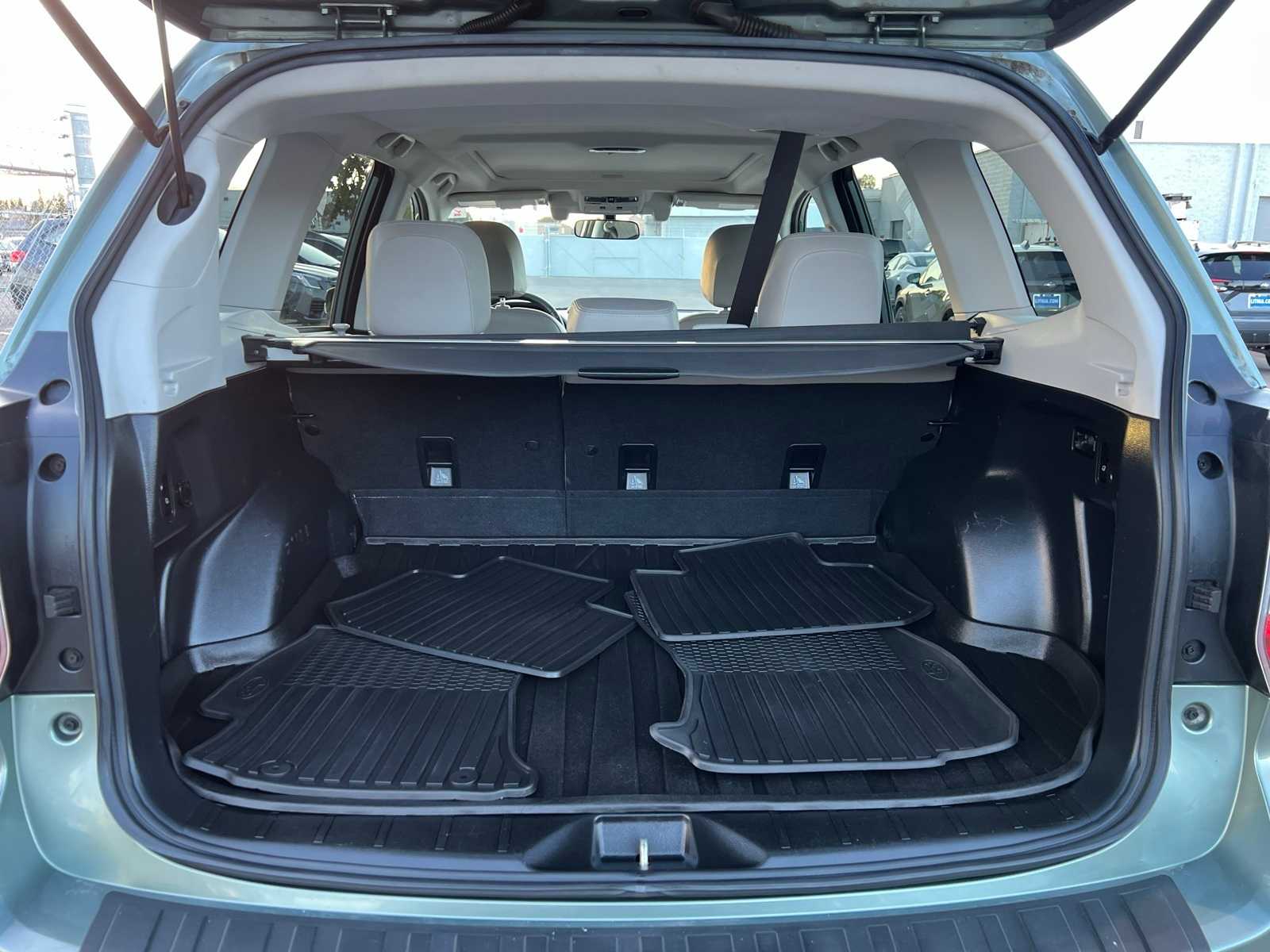 Thumbnail: 2016 Subaru Forester - 8