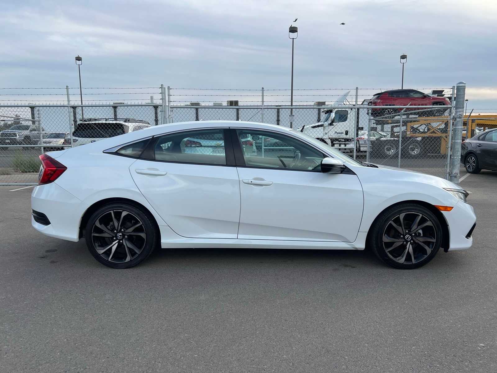 Thumbnail: 2019 Honda Civic - 10