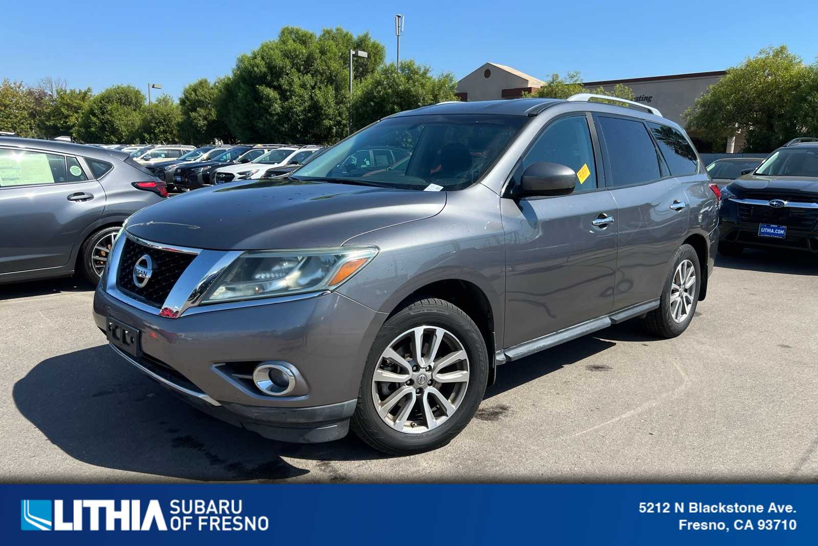 Thumbnail: 2016 Nissan Pathfinder - 1