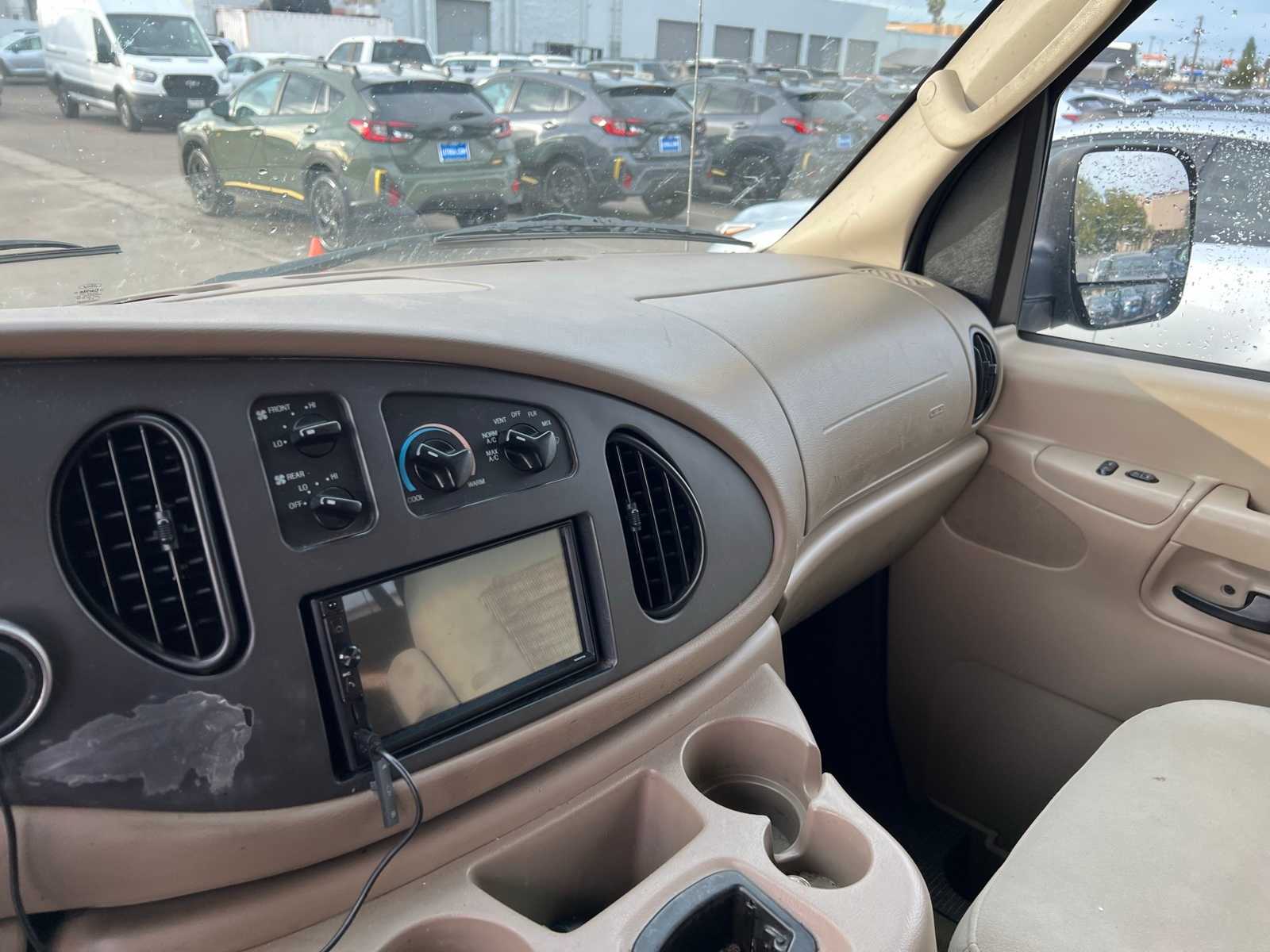 Thumbnail: 2005 Ford Econoline - 23