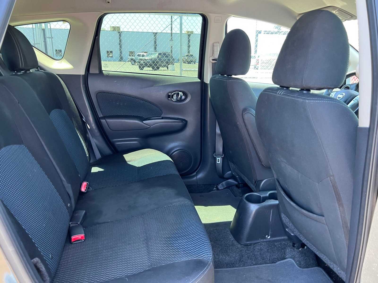 Thumbnail: 2018 Nissan Versa Note - 23