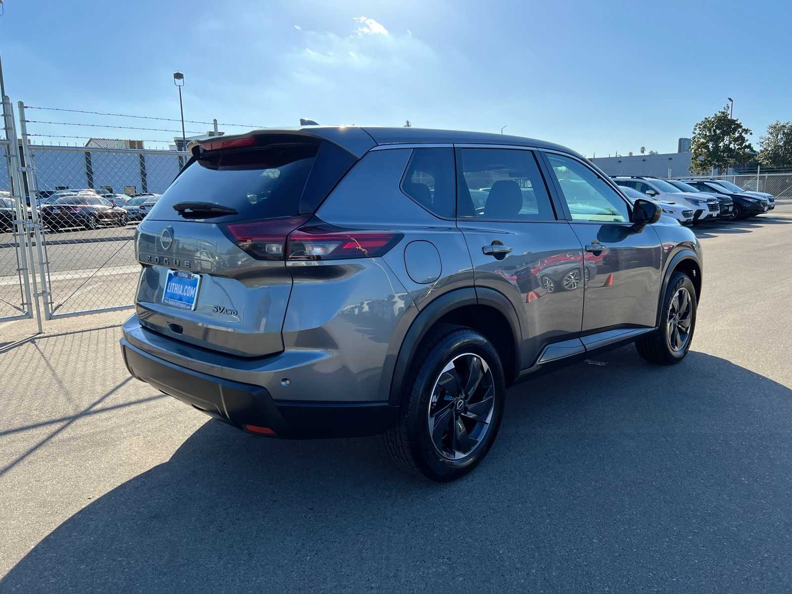 Thumbnail: 2024 Nissan Rogue - 8