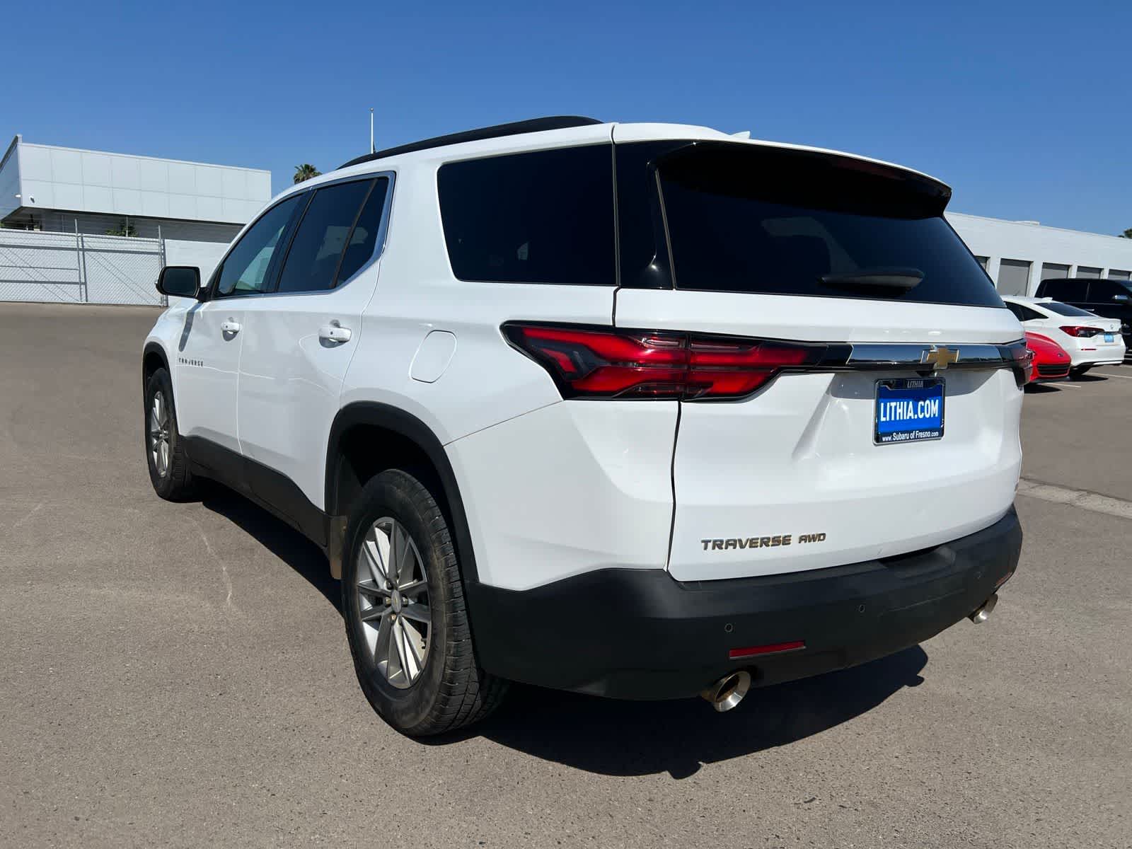 Thumbnail: 2023 Chevrolet Traverse - 2