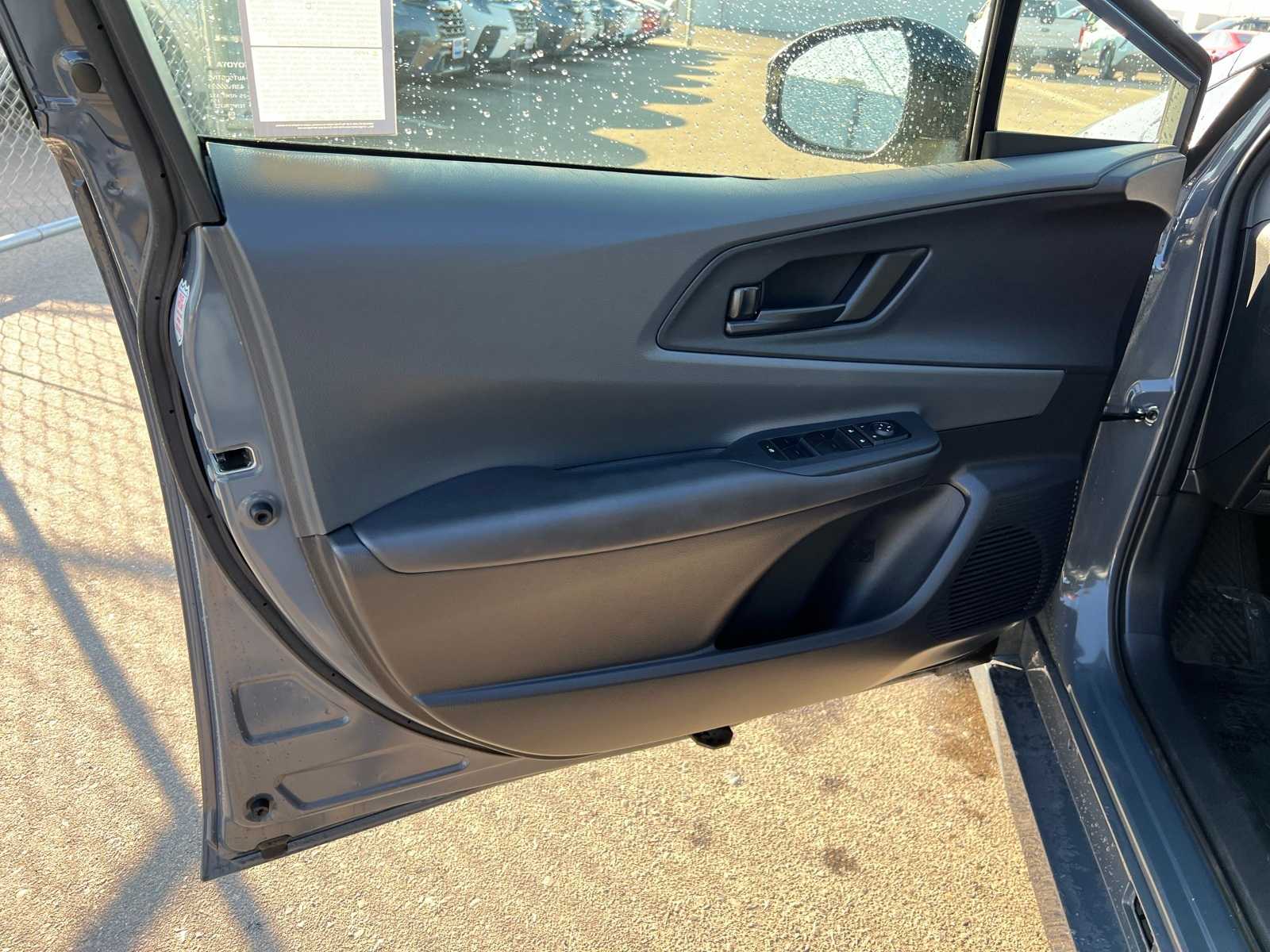 Thumbnail: 2024 Toyota Prius - 16