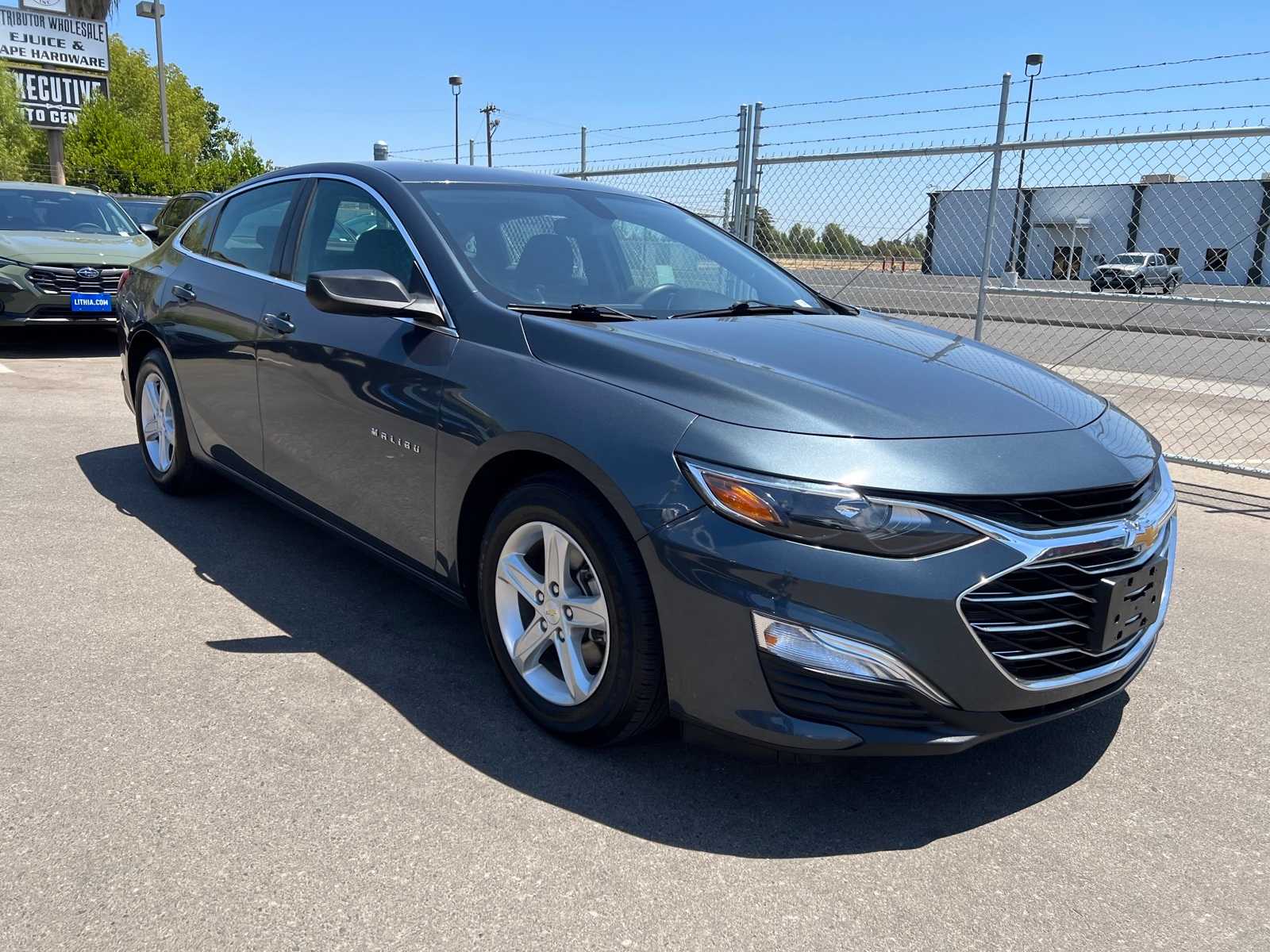 Thumbnail: 2020 Chevrolet Malibu - 10
