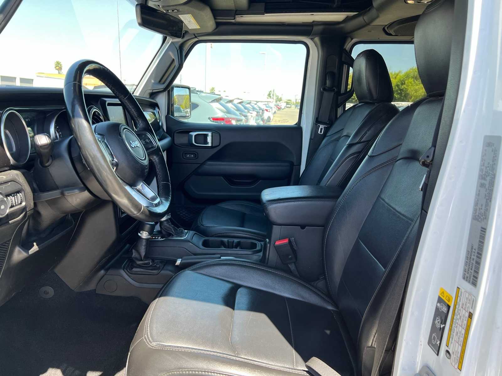 Thumbnail: 2021 Jeep Wrangler - 14