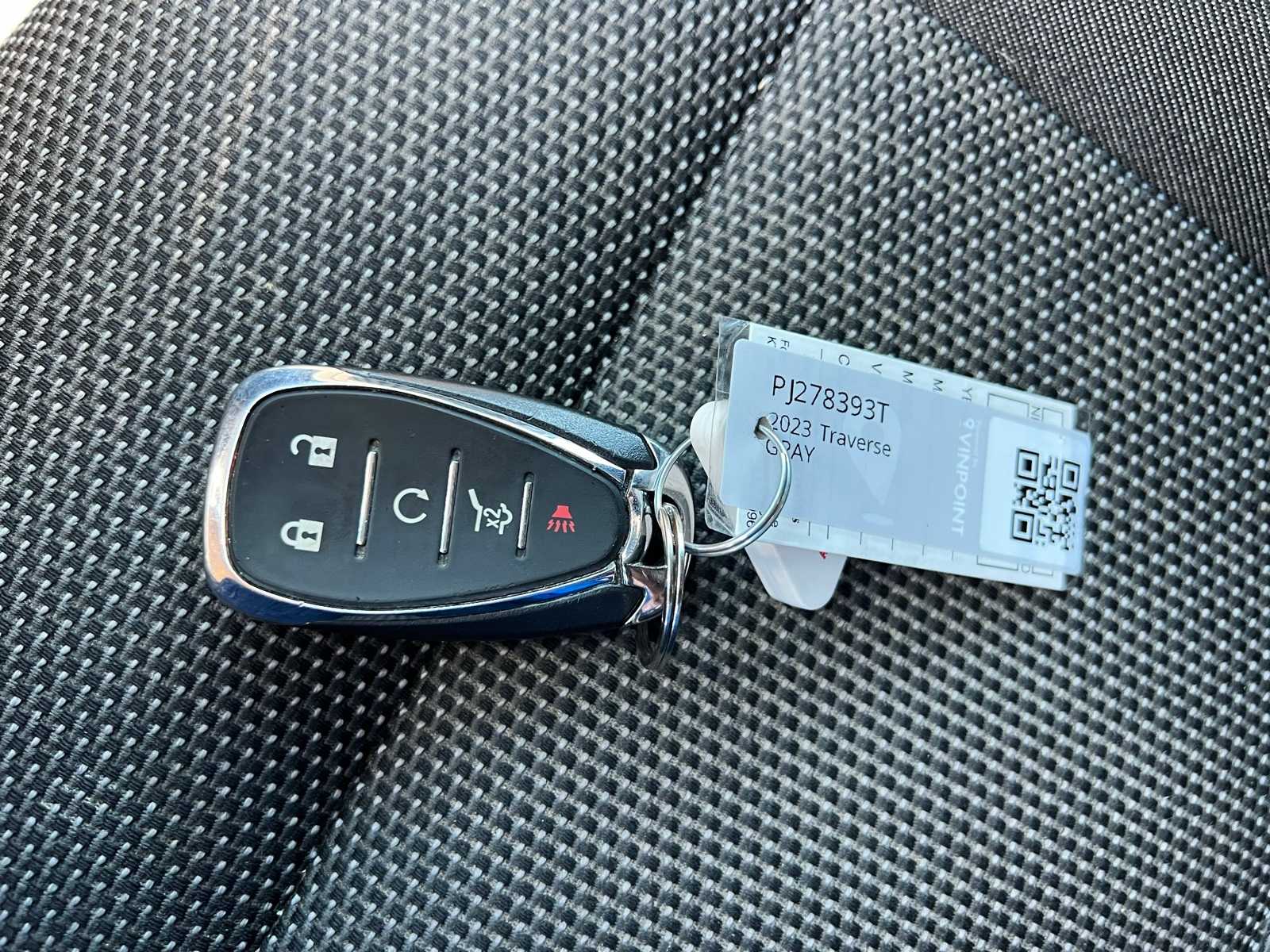 Thumbnail: 2023 Chevrolet Traverse - 45