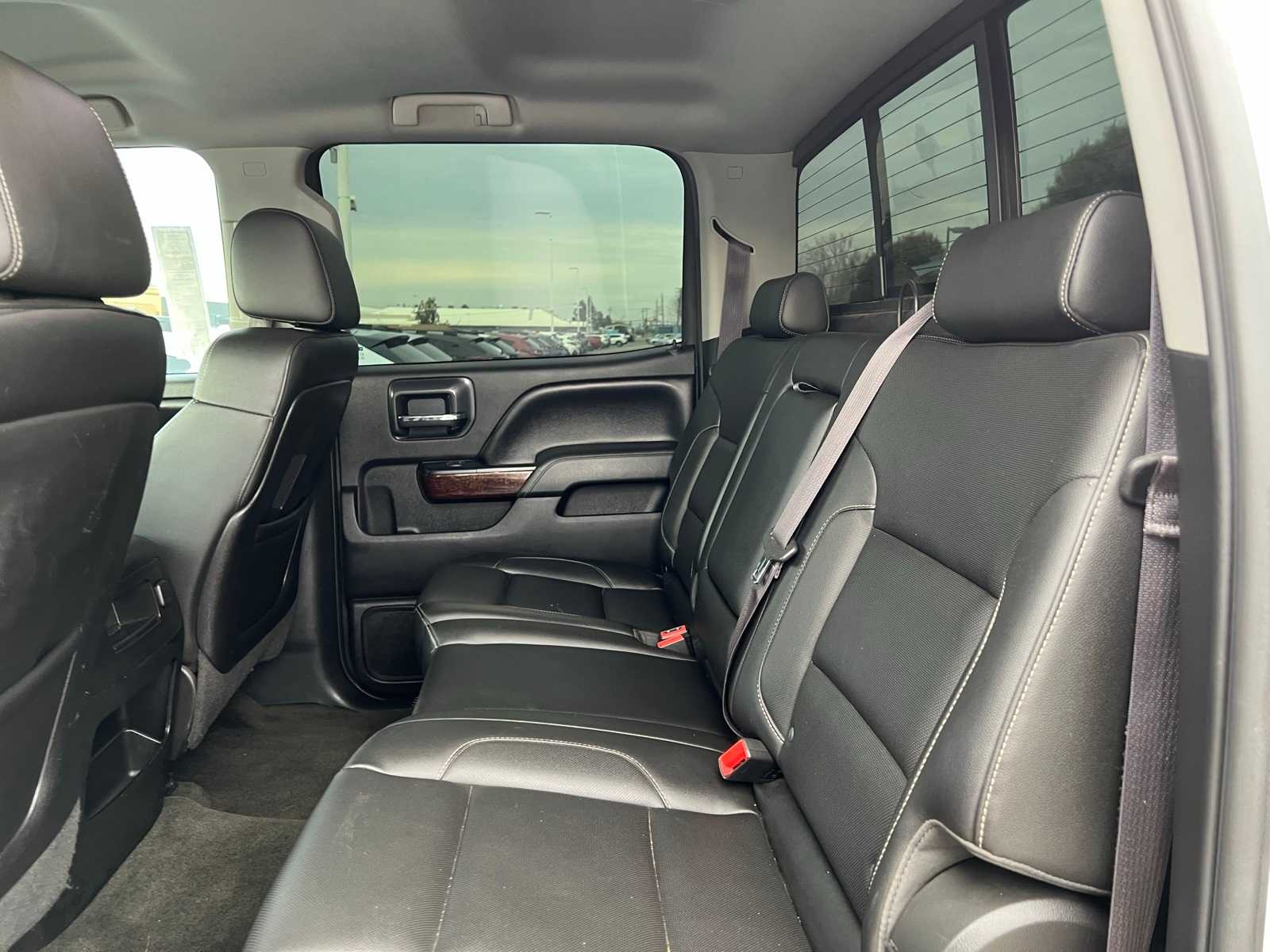 Thumbnail: 2015 GMC Sierra 2500 - 16