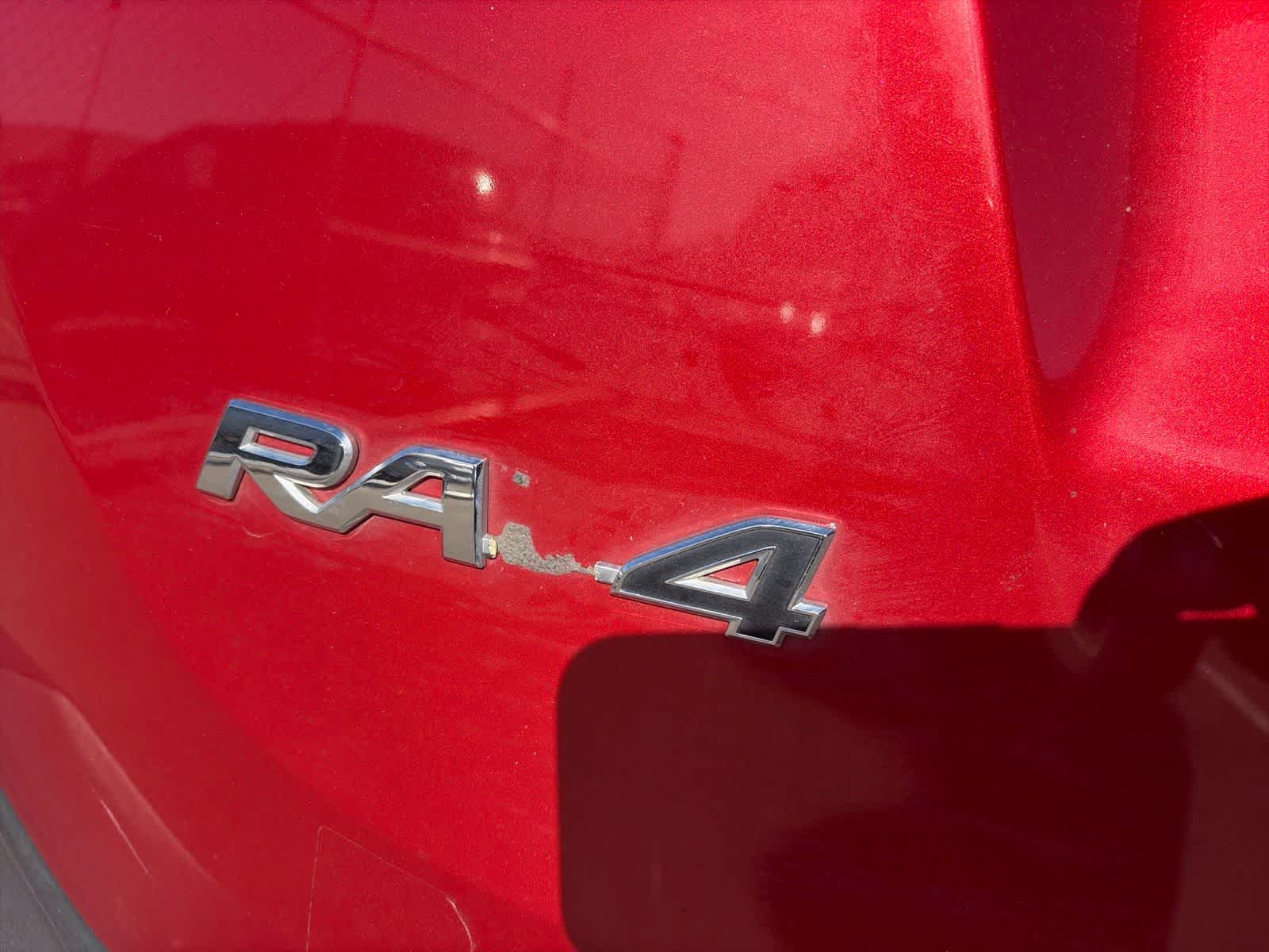 Thumbnail: 2014 Toyota RAV4 - 12