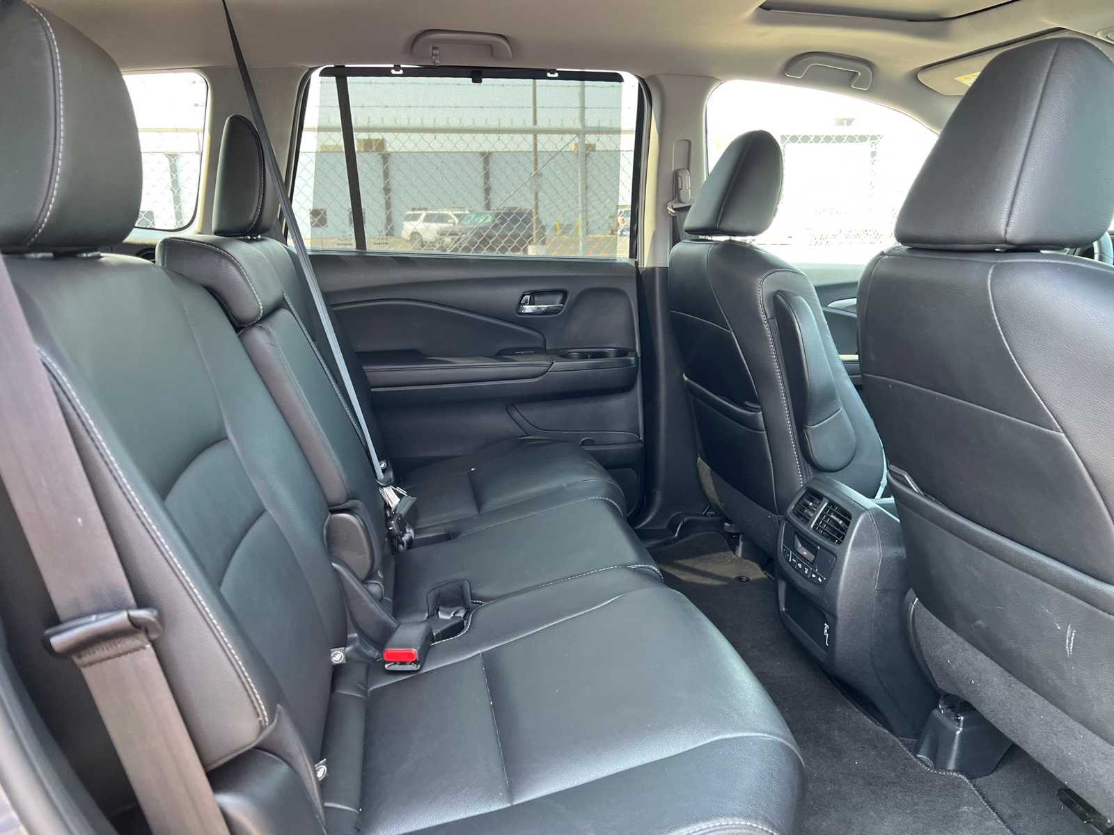 Thumbnail: 2022 Honda Pilot - 23