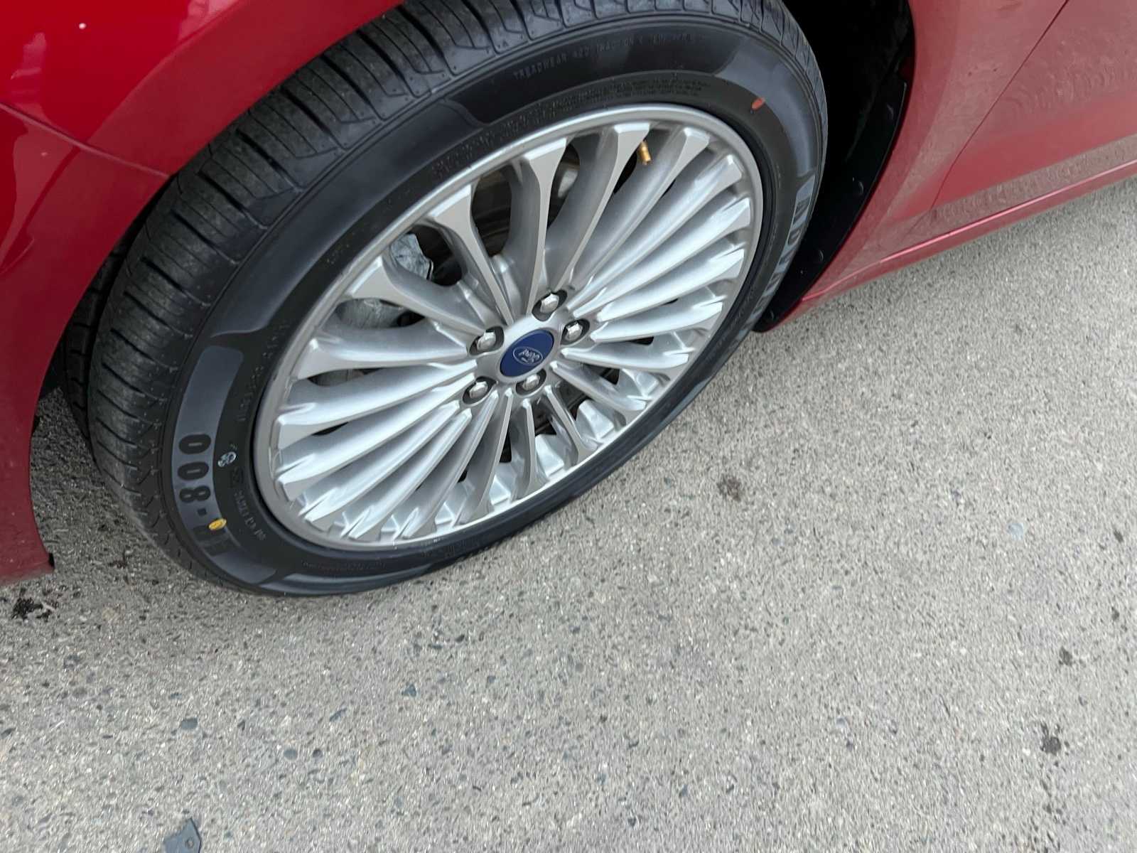 Thumbnail: 2014 Ford Fusion - 13