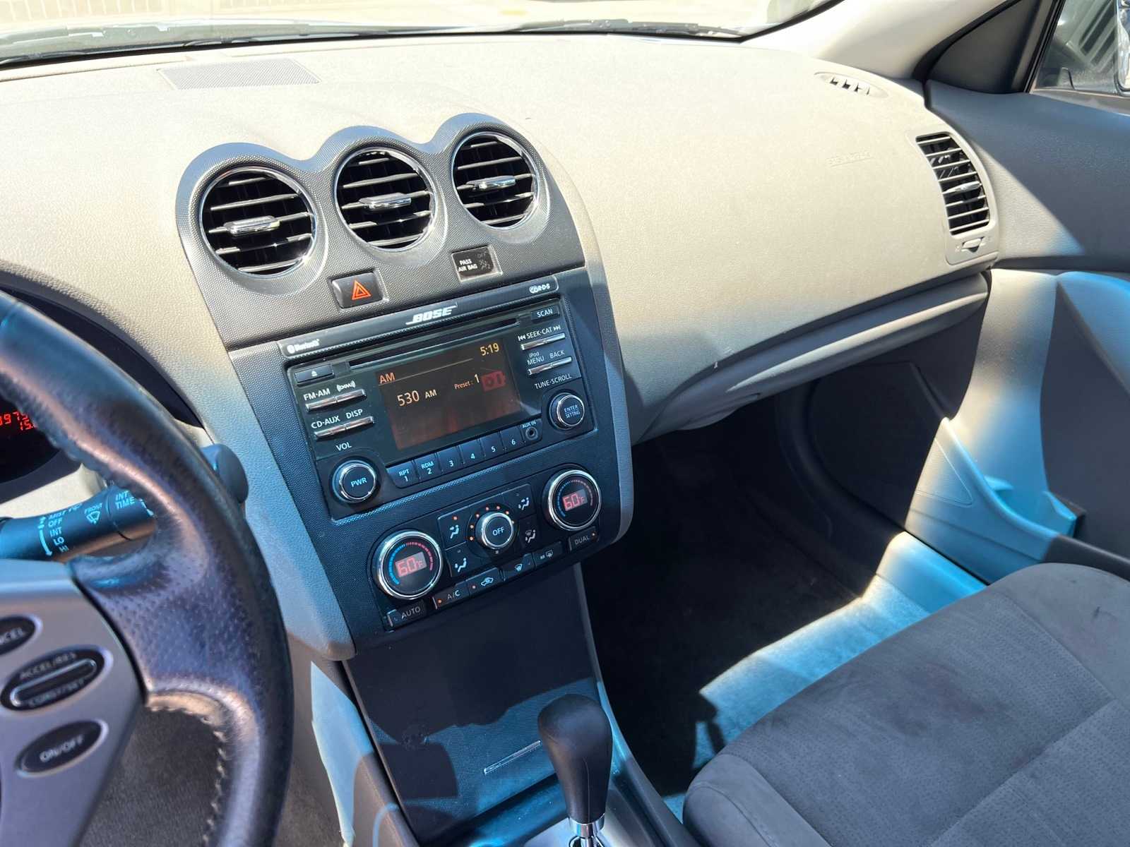 Thumbnail: 2012 Nissan Altima - 38