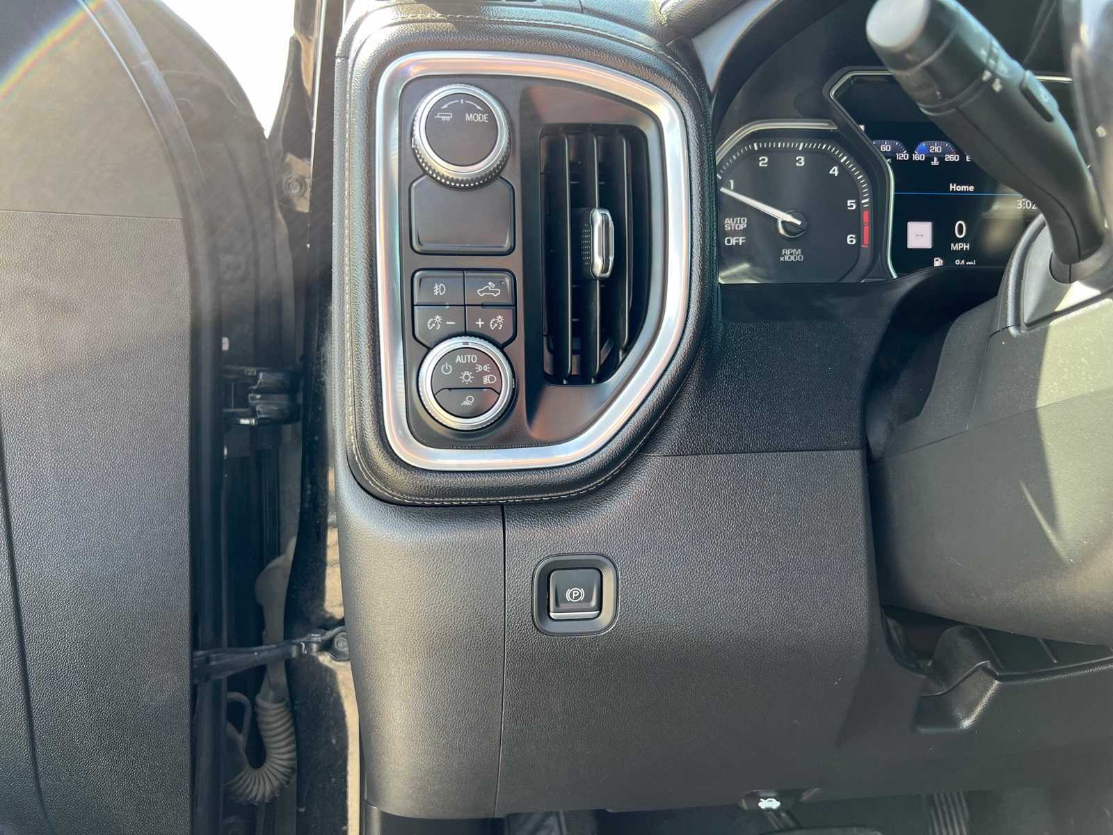 Thumbnail: 2020 GMC Sierra 1500 - 32