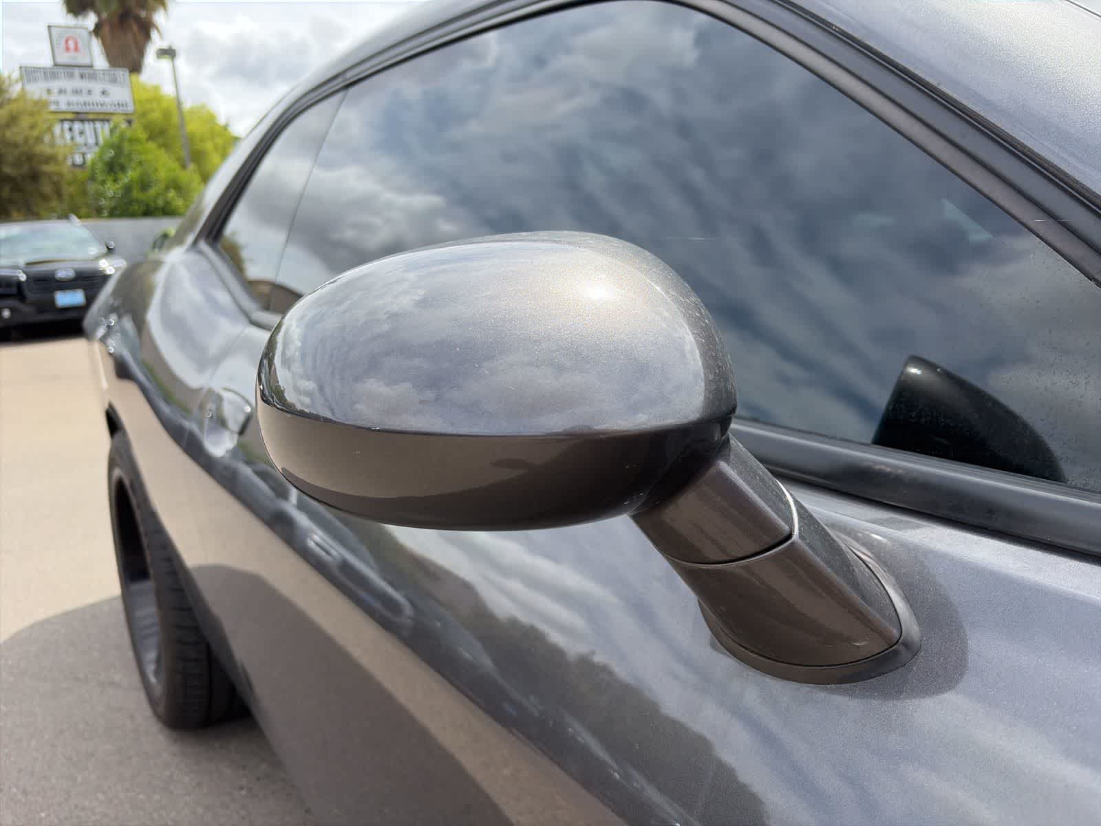 Thumbnail: 2019 Dodge Challenger - 7