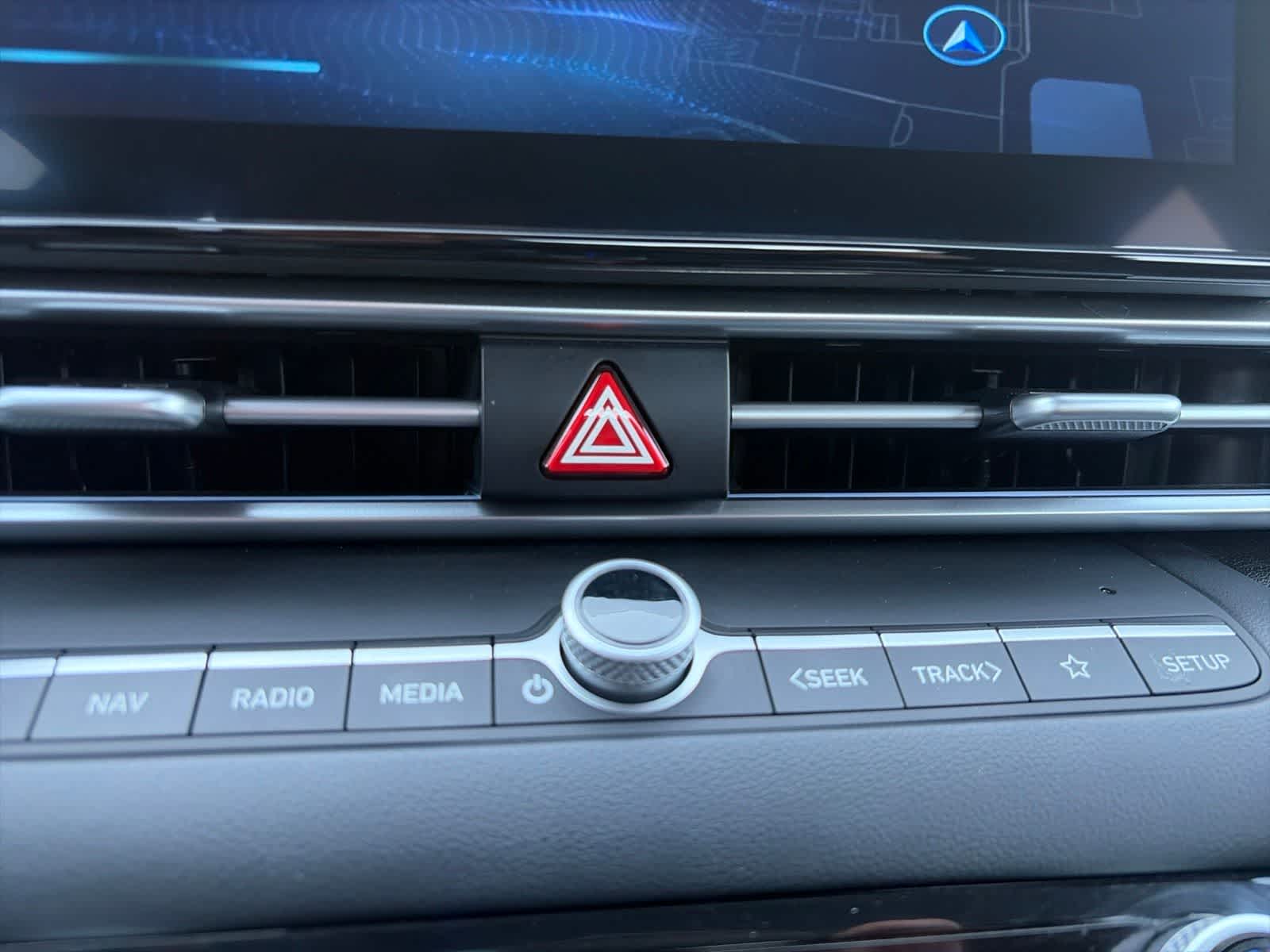 Thumbnail: 2025 Hyundai Elantra - 34