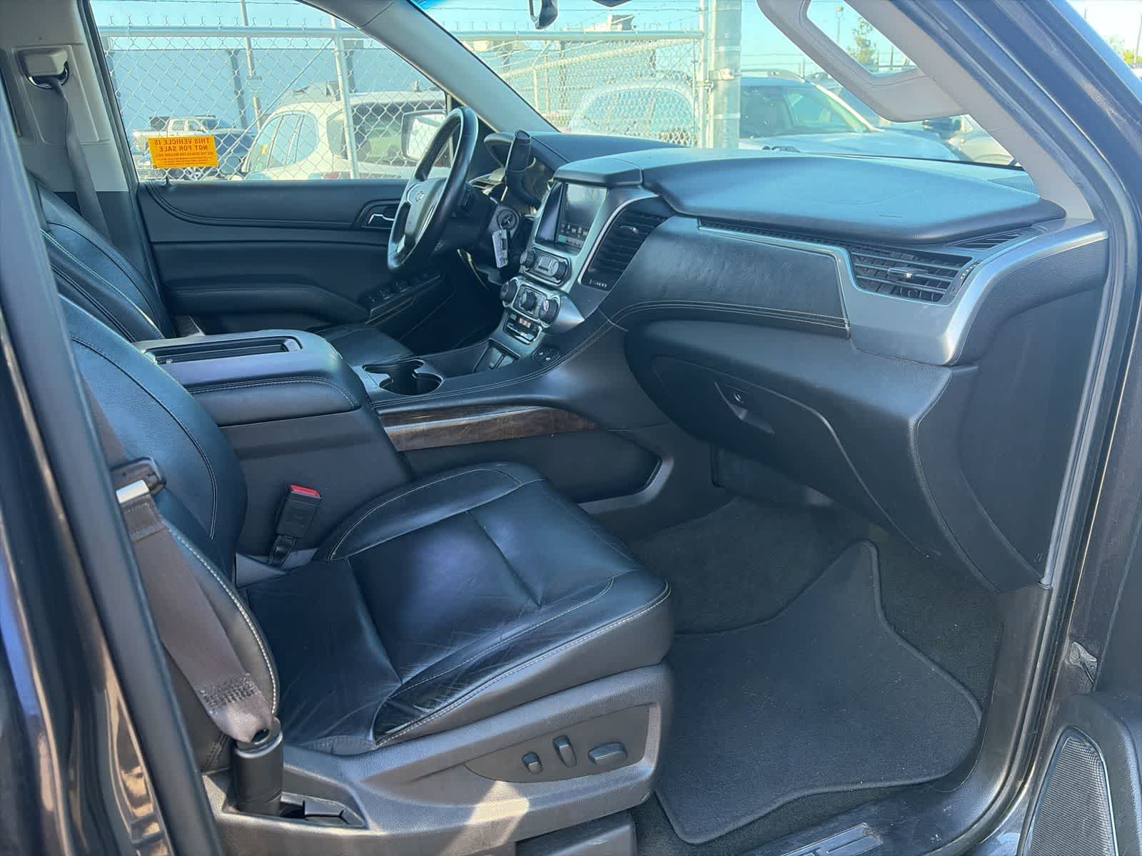 Thumbnail: 2017 Chevrolet Suburban - 8