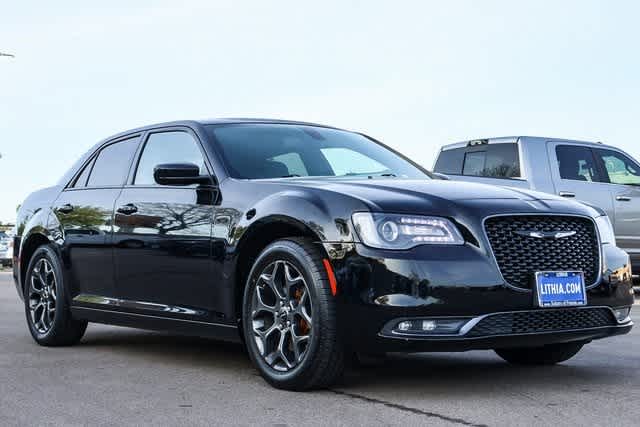 Thumbnail: 2018 Chrysler 300 - 3